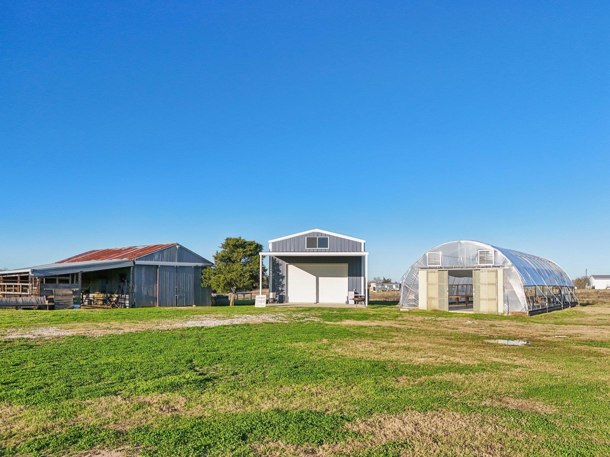 2200 Highway 21 E, Paige, TX 78659