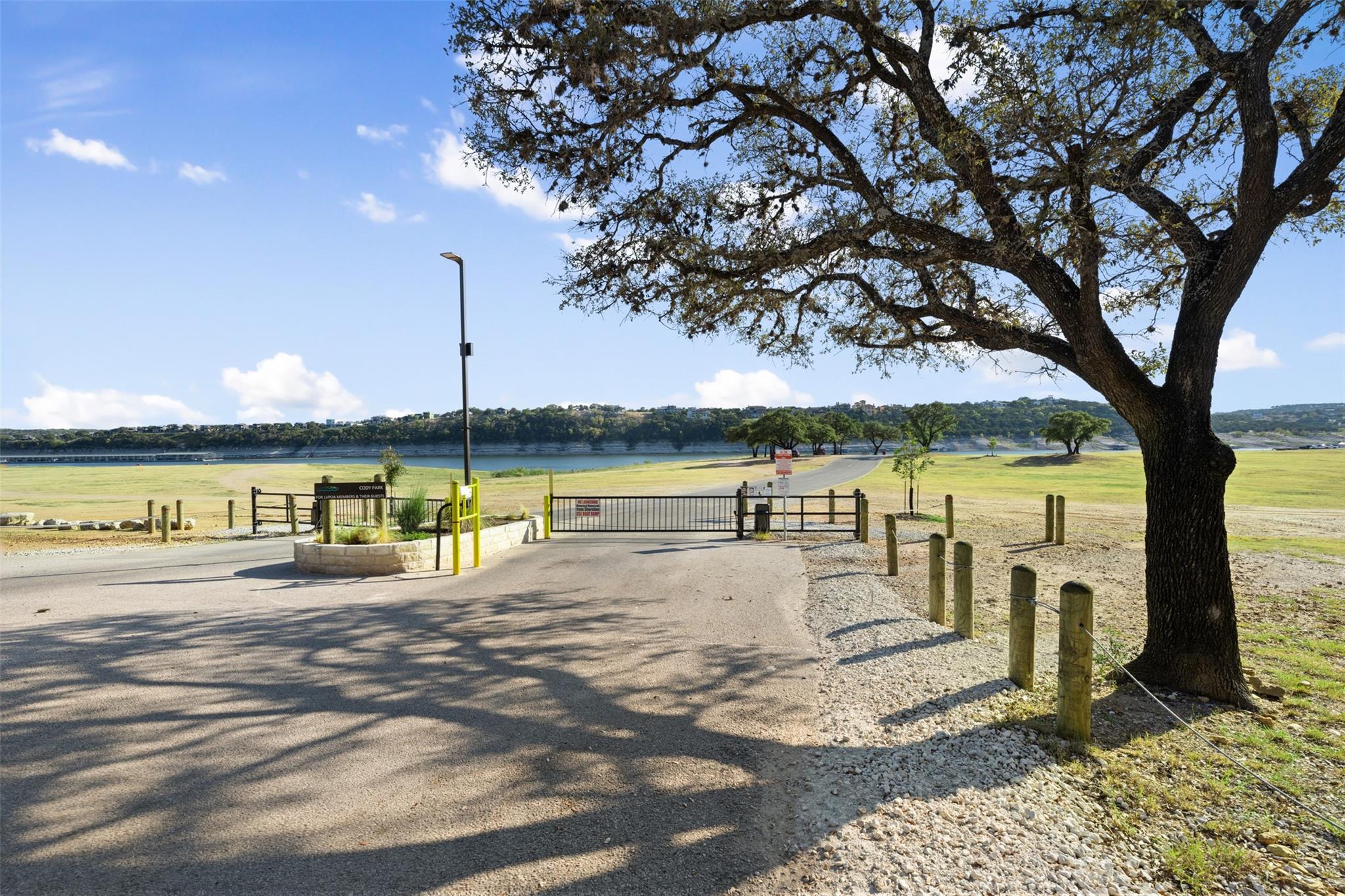 3002 Constitution Dr, Lago Vista, TX 78645