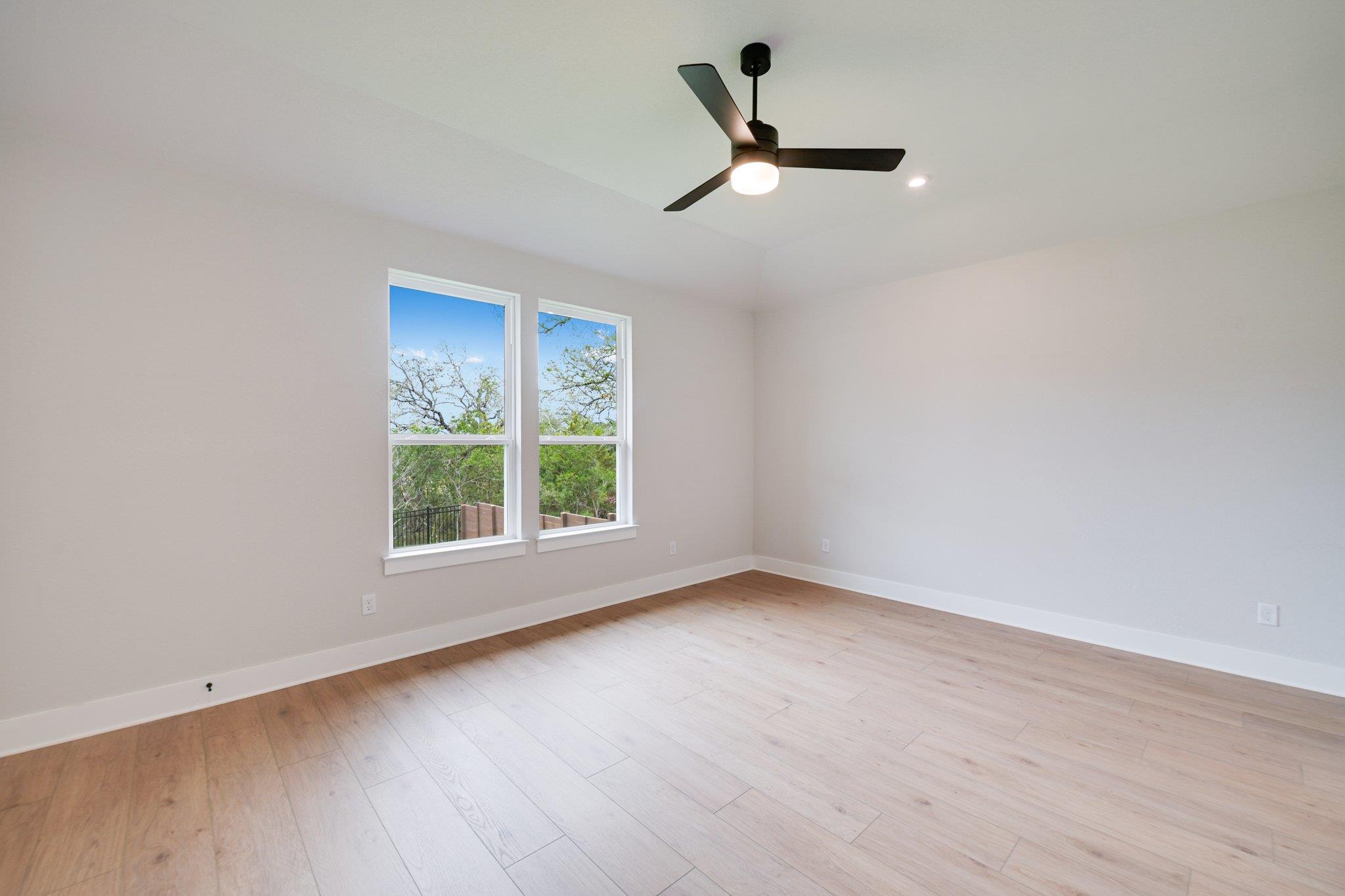 8516 Grenadier Dr, Austin, TX 78738