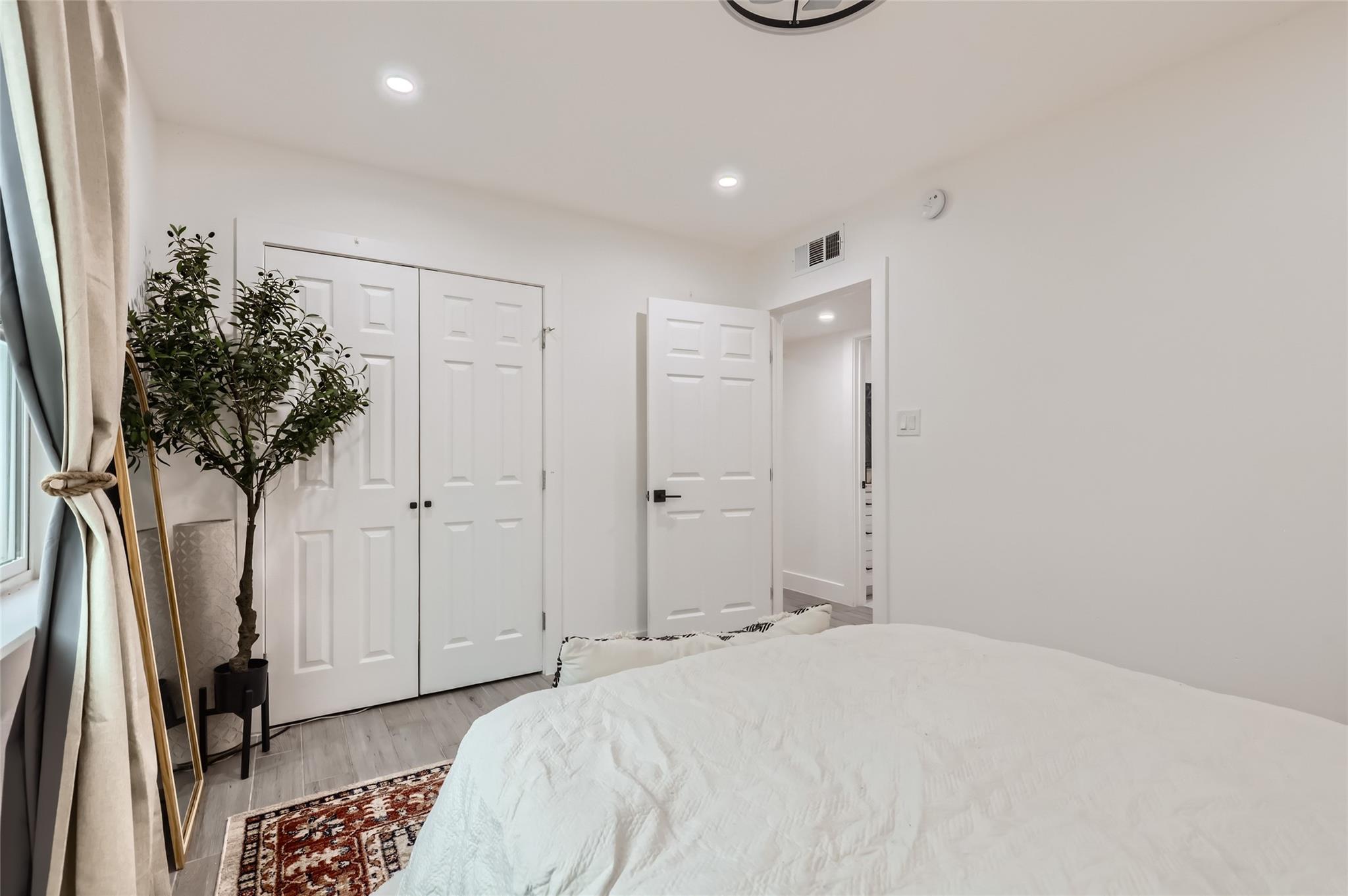 1200 E 52nd St # 108, Austin, TX 78723