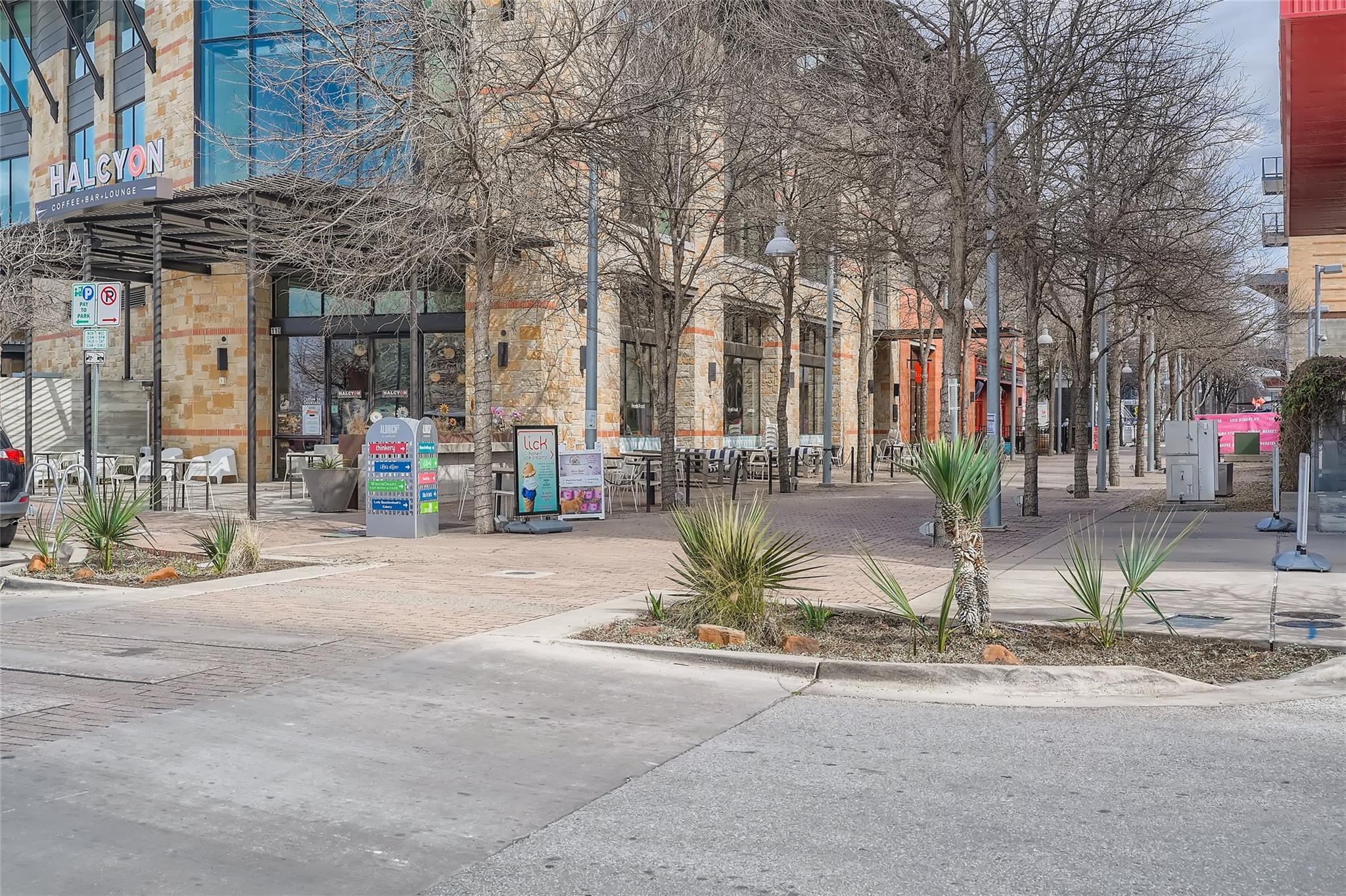 1200 E 52nd St # 108, Austin, TX 78723