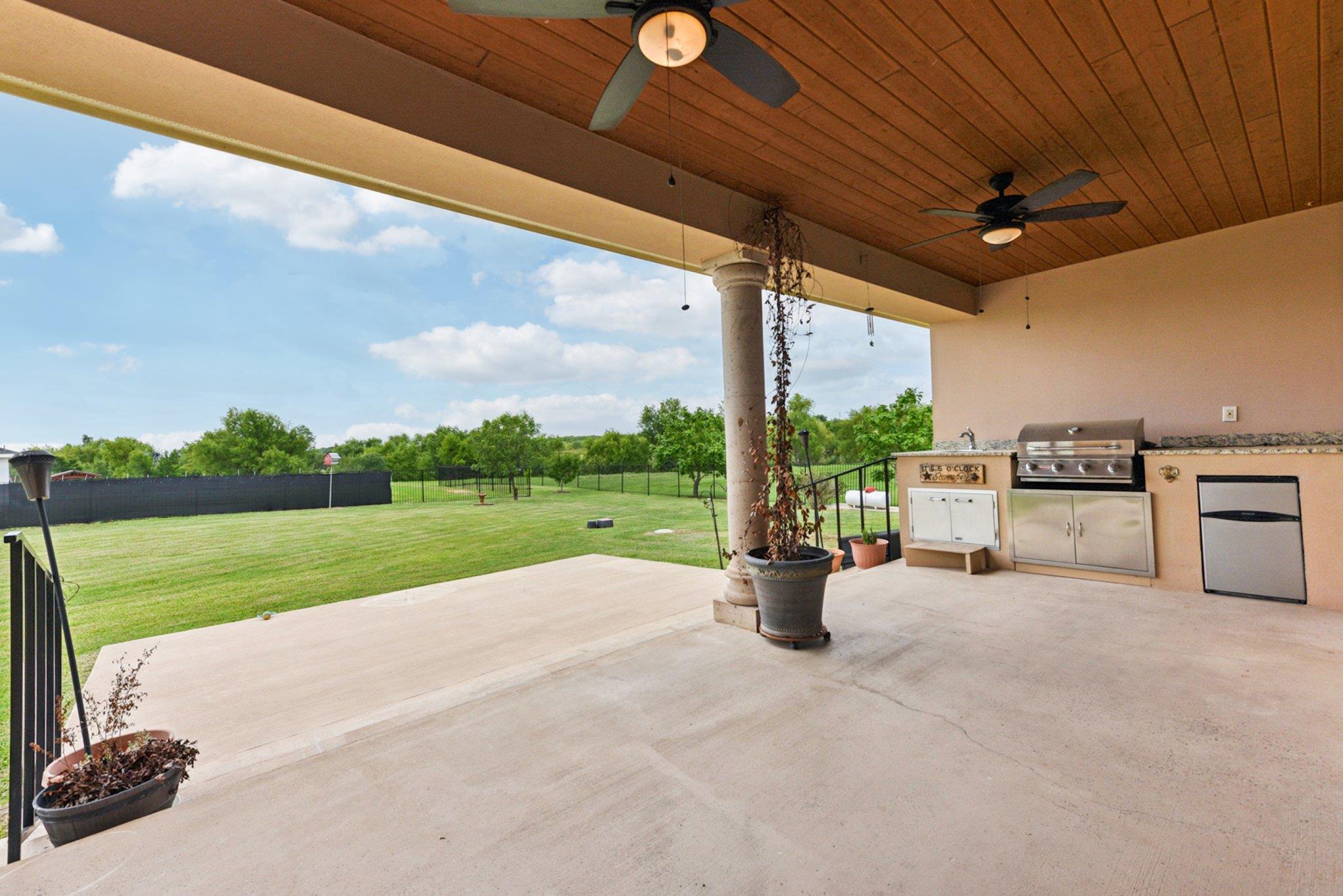138 Gable, Kyle, TX 78640
