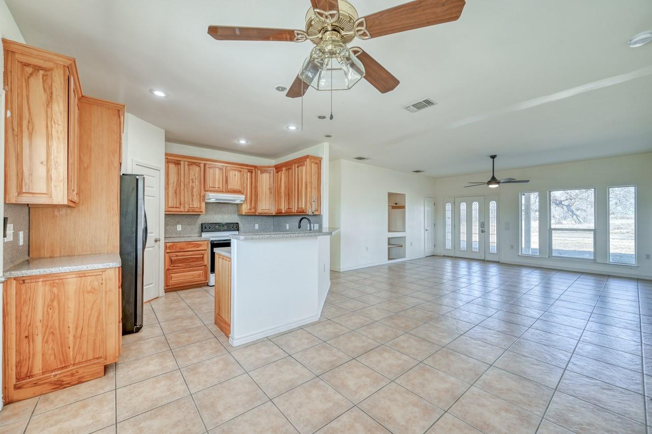 1504 Timber Valley Ln, Granite Shoals, TX 78654