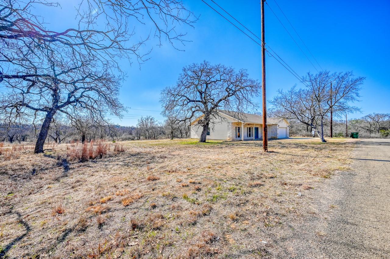 1504 Timber Valley Ln, Granite Shoals, TX 78654