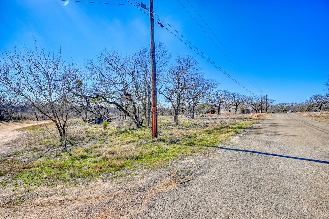 1504 Timber Valley Ln, Granite Shoals, TX 78654
