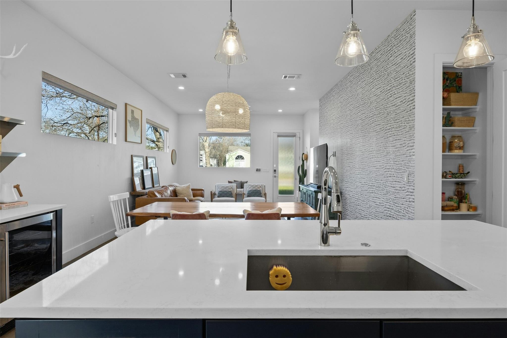 3017 E 16th St, Austin, TX 78702