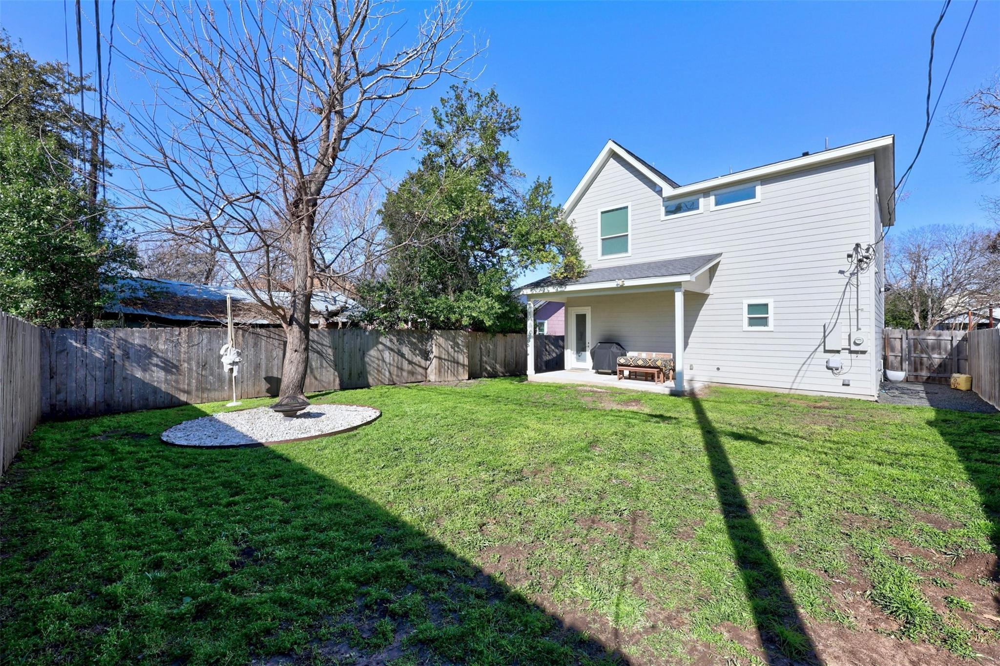 3017 E 16th St, Austin, TX 78702