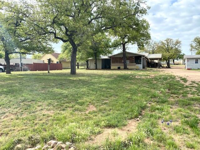 230 Beaver St, Tow, TX 78672