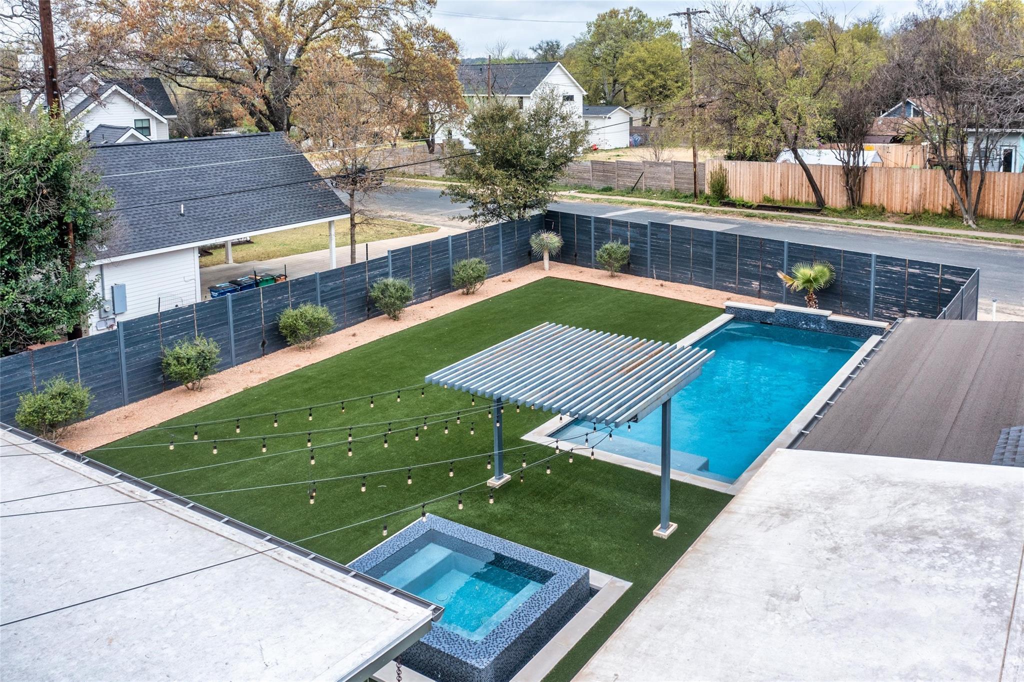 6010 Nasco Dr, Austin, TX 78757