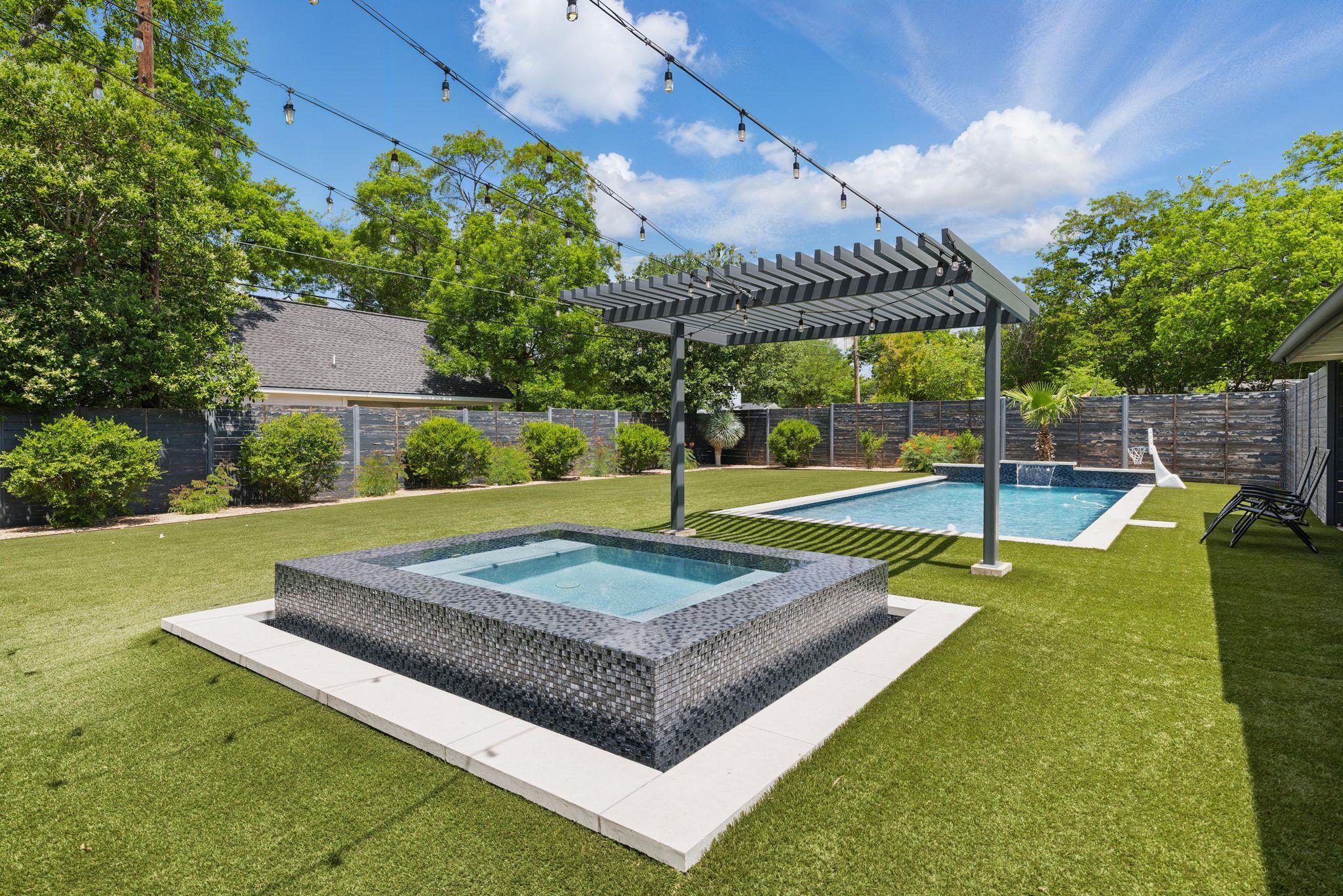 6010 Nasco Dr, Austin, TX 78757