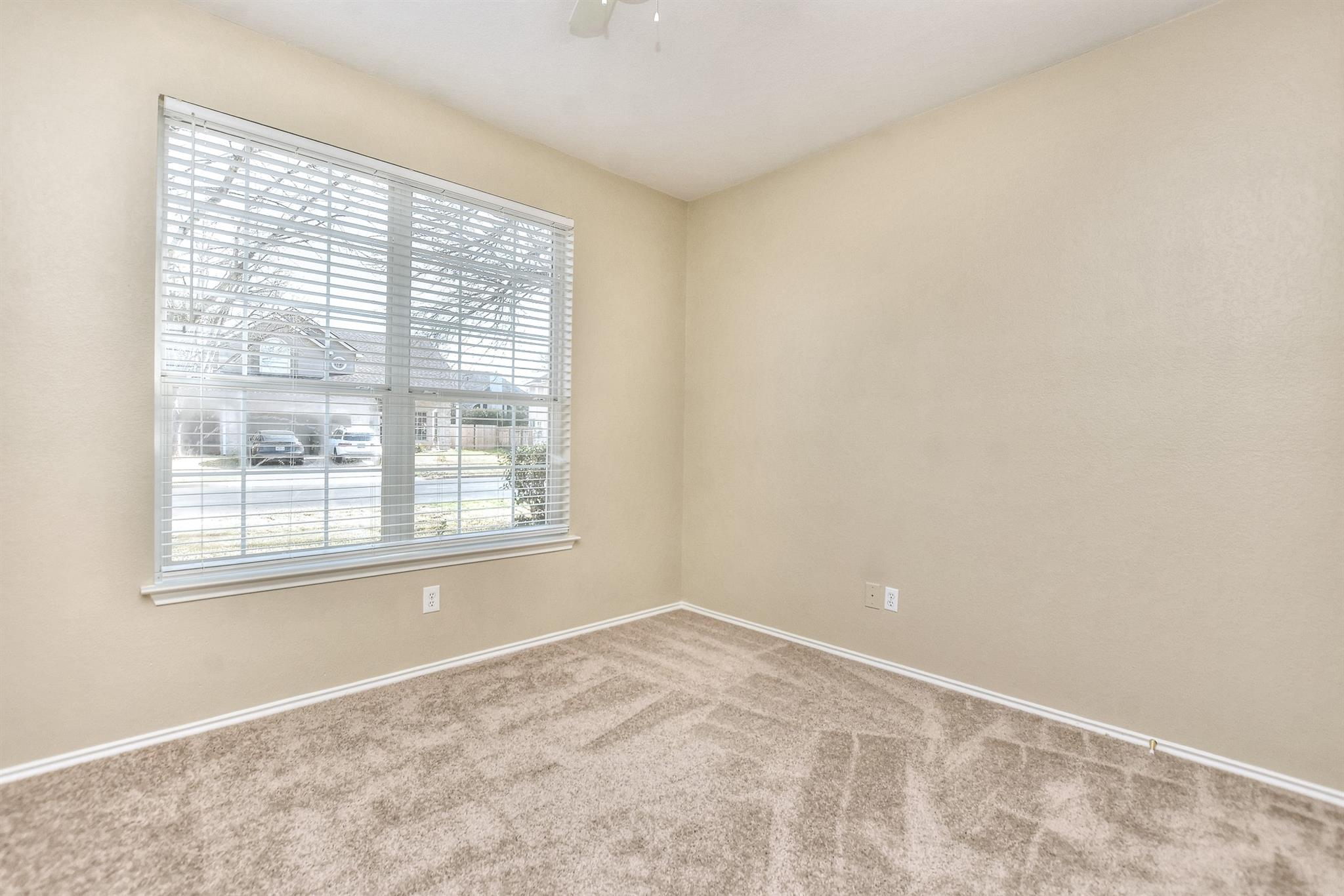 303 Gulfstream Dr, Georgetown, TX 78626