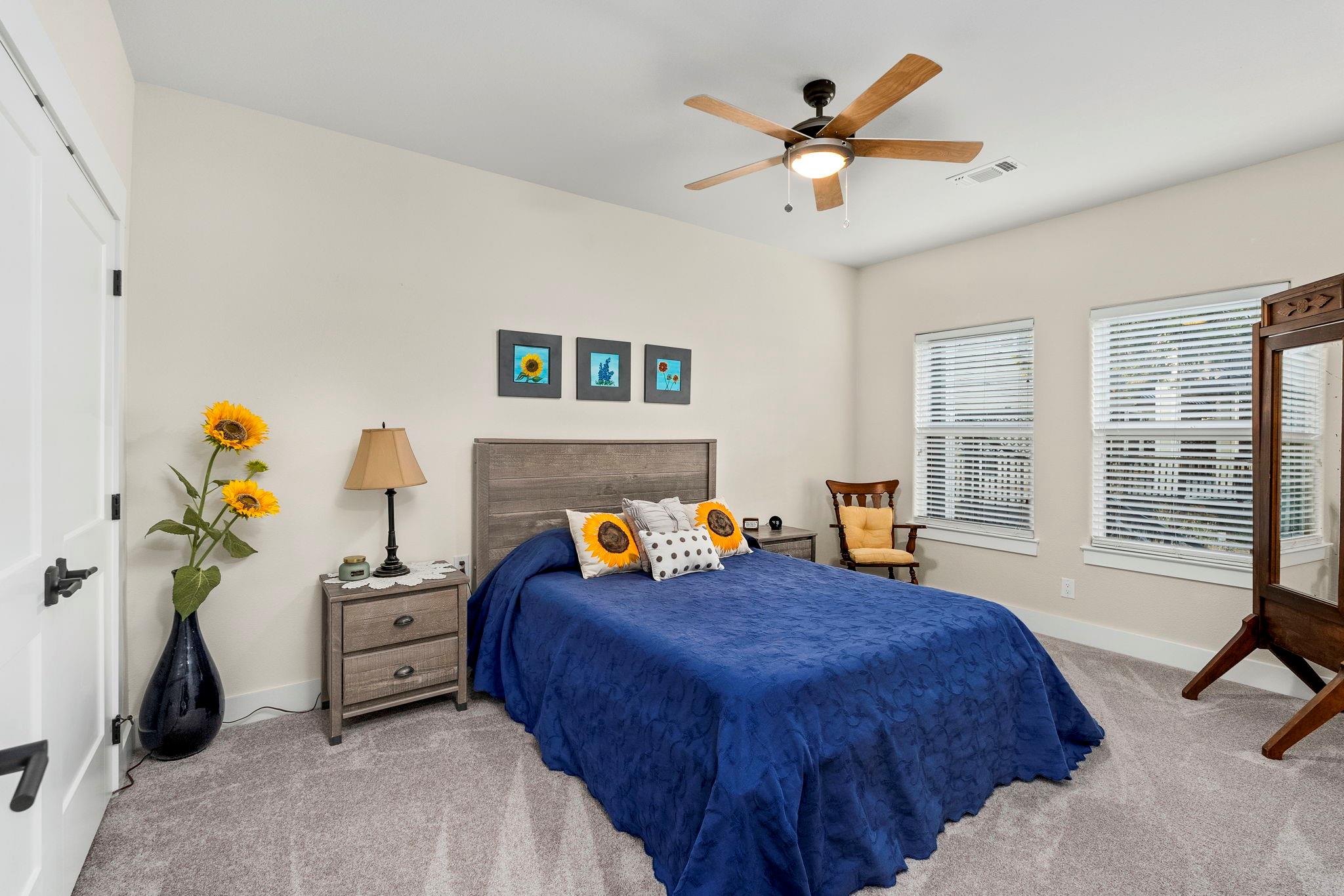 1799 W Lakeside Dr, Canyon Lake, TX 78133