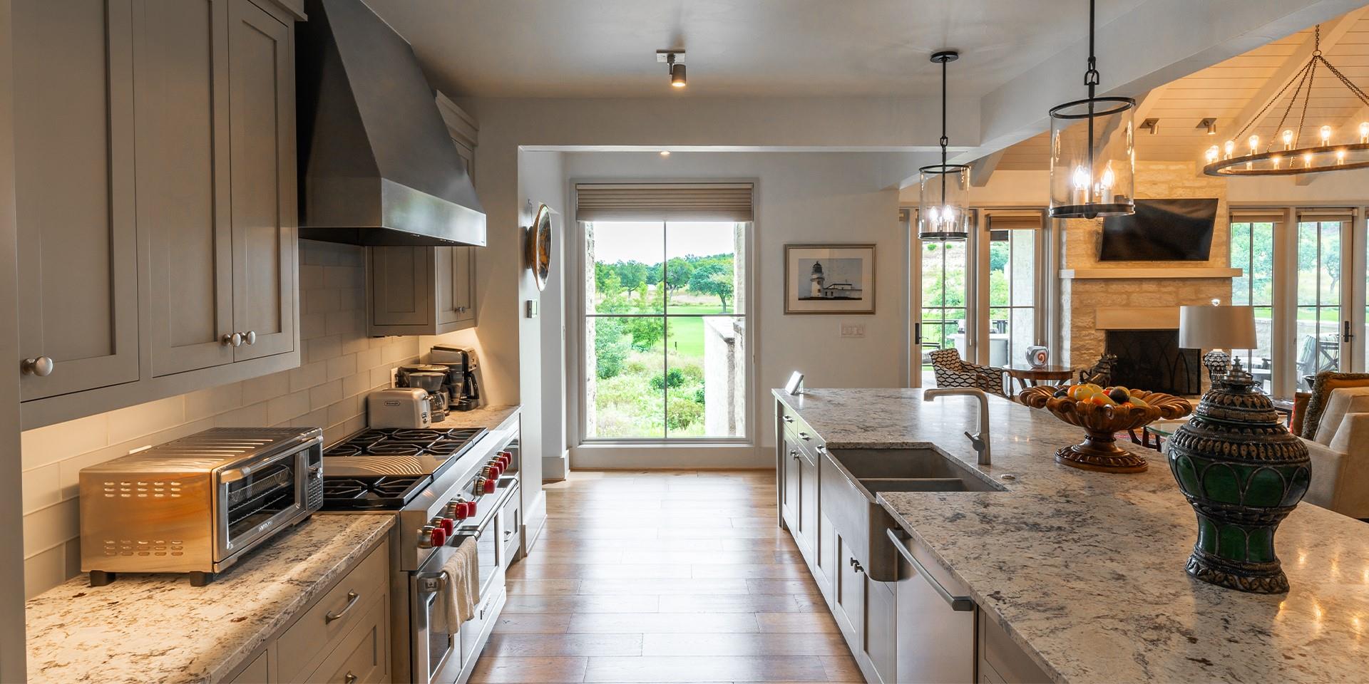 176 Putting Park Dr, Fredericksburg, TX 78624