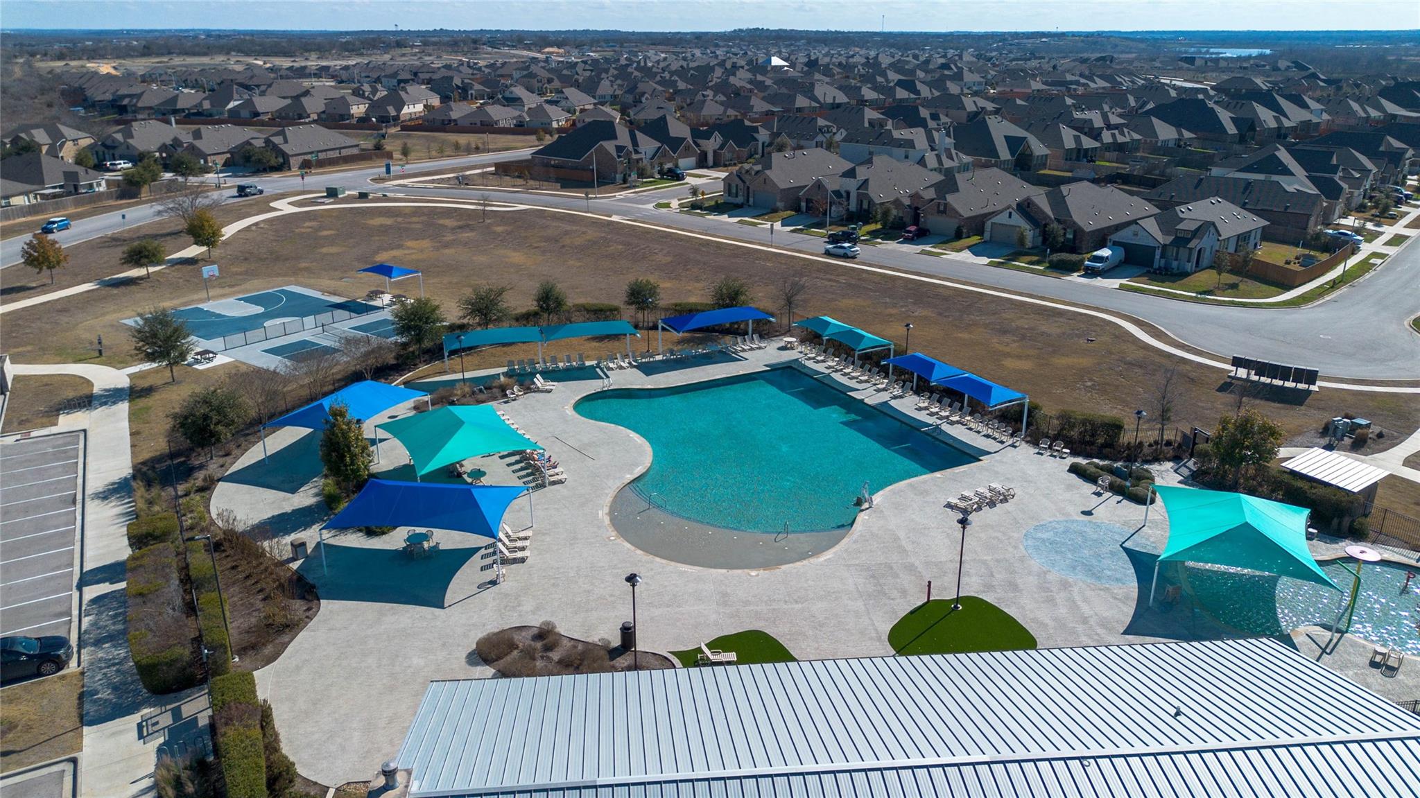166 Pelican Bay Cir, Kyle, TX 78640