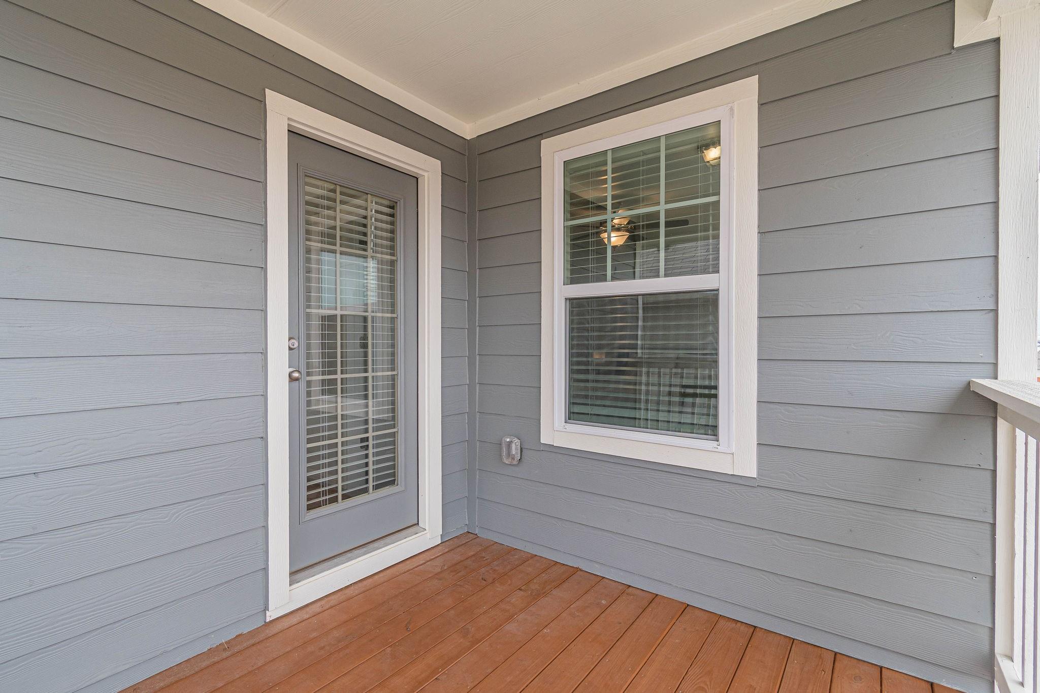 221 Duck Creek Trl, San Marcos, TX 78666