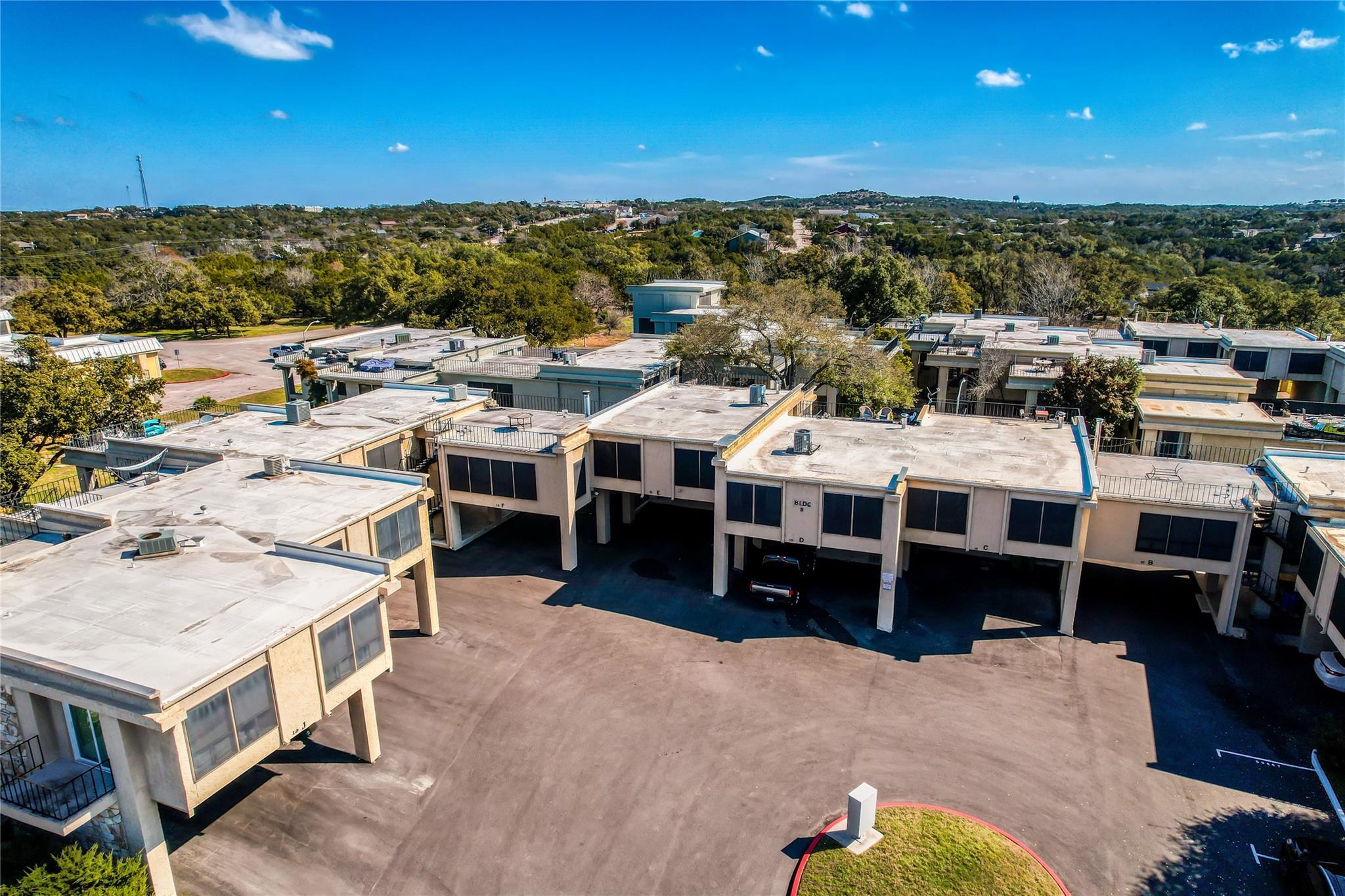 5916 Lago Vista Way # B14, Lago Vista, TX 78645
