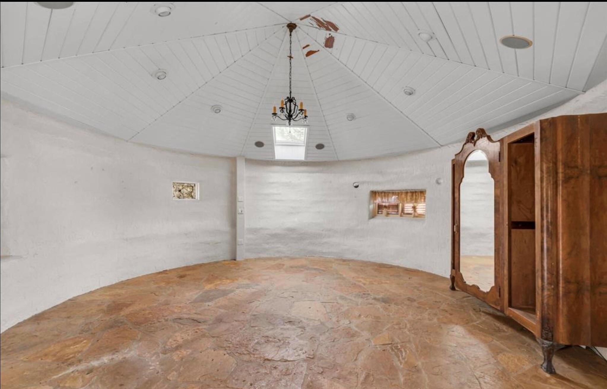 251 Circle Dr, Wimberley, TX 78676
