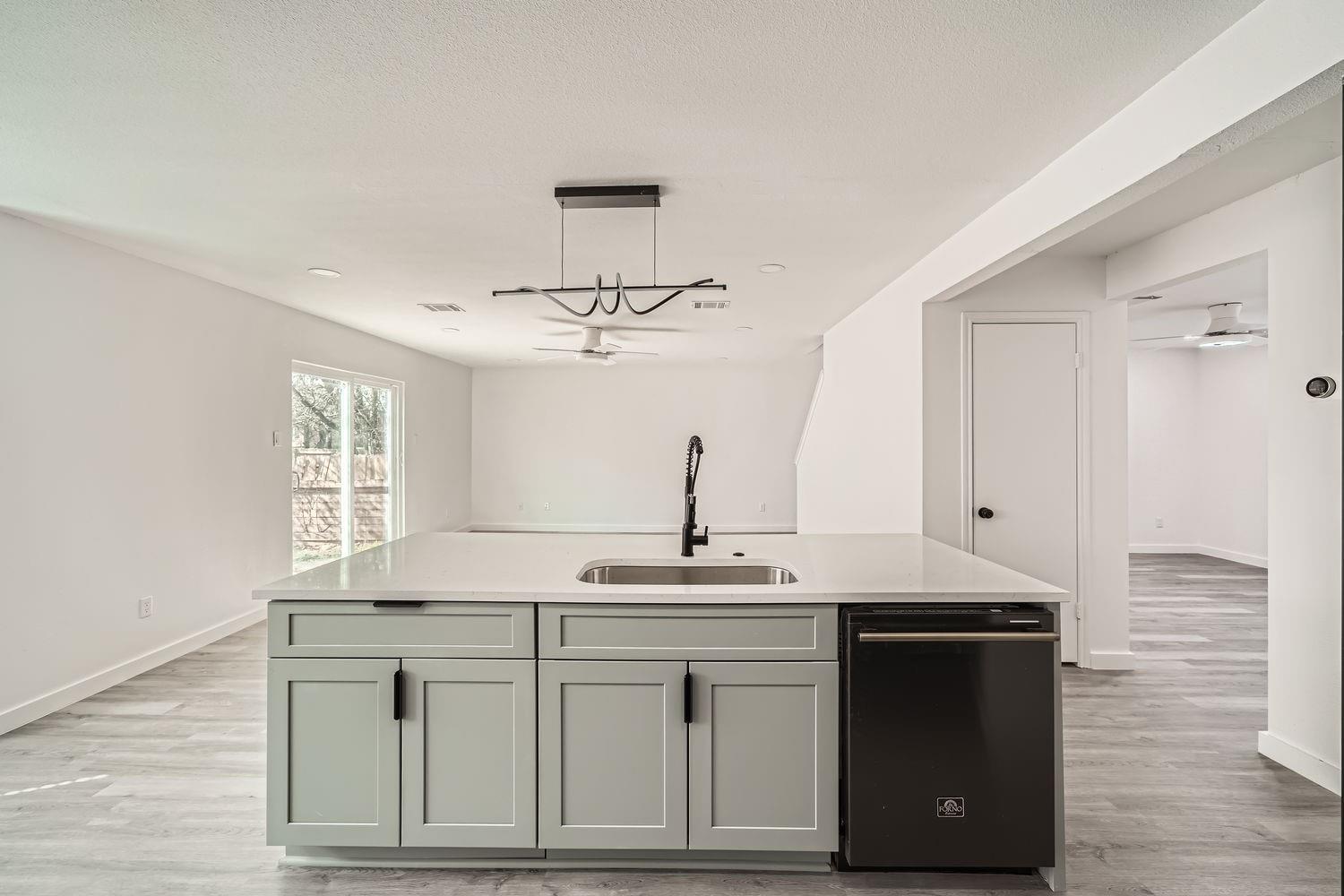 2604 Andres Way, Round Rock, TX 78664