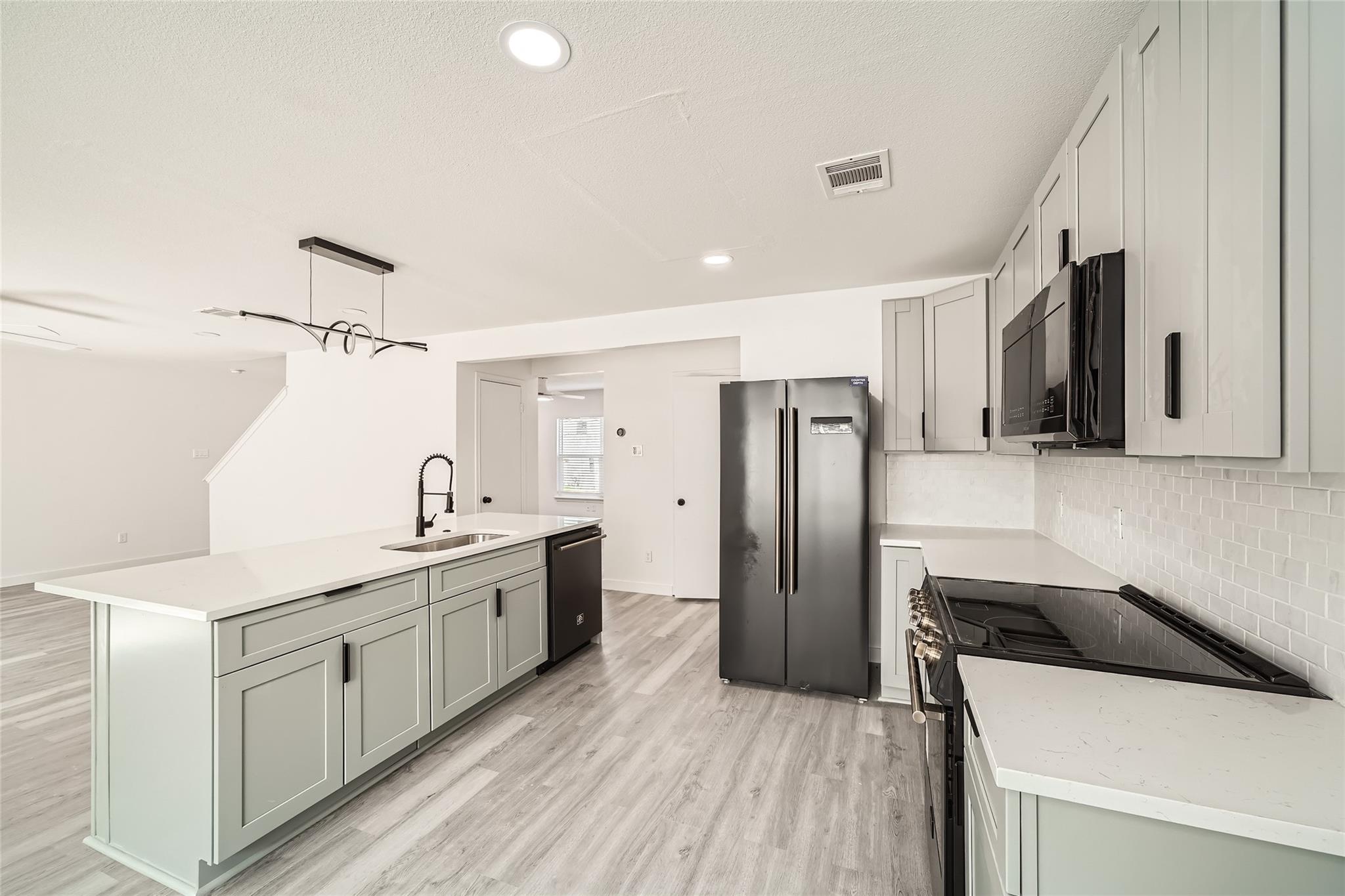 2604 Andres Way, Round Rock, TX 78664