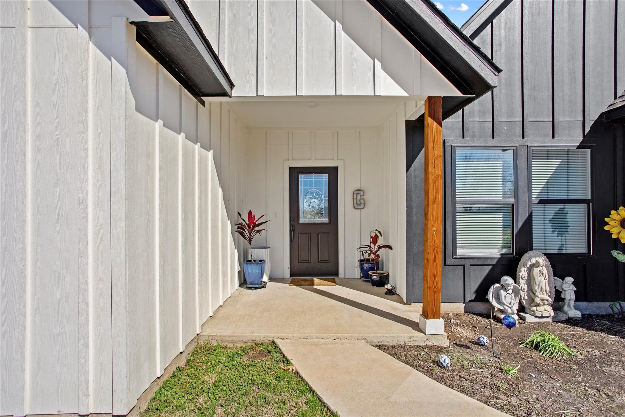 1115 Private Road 8022, Lincoln, TX 78948