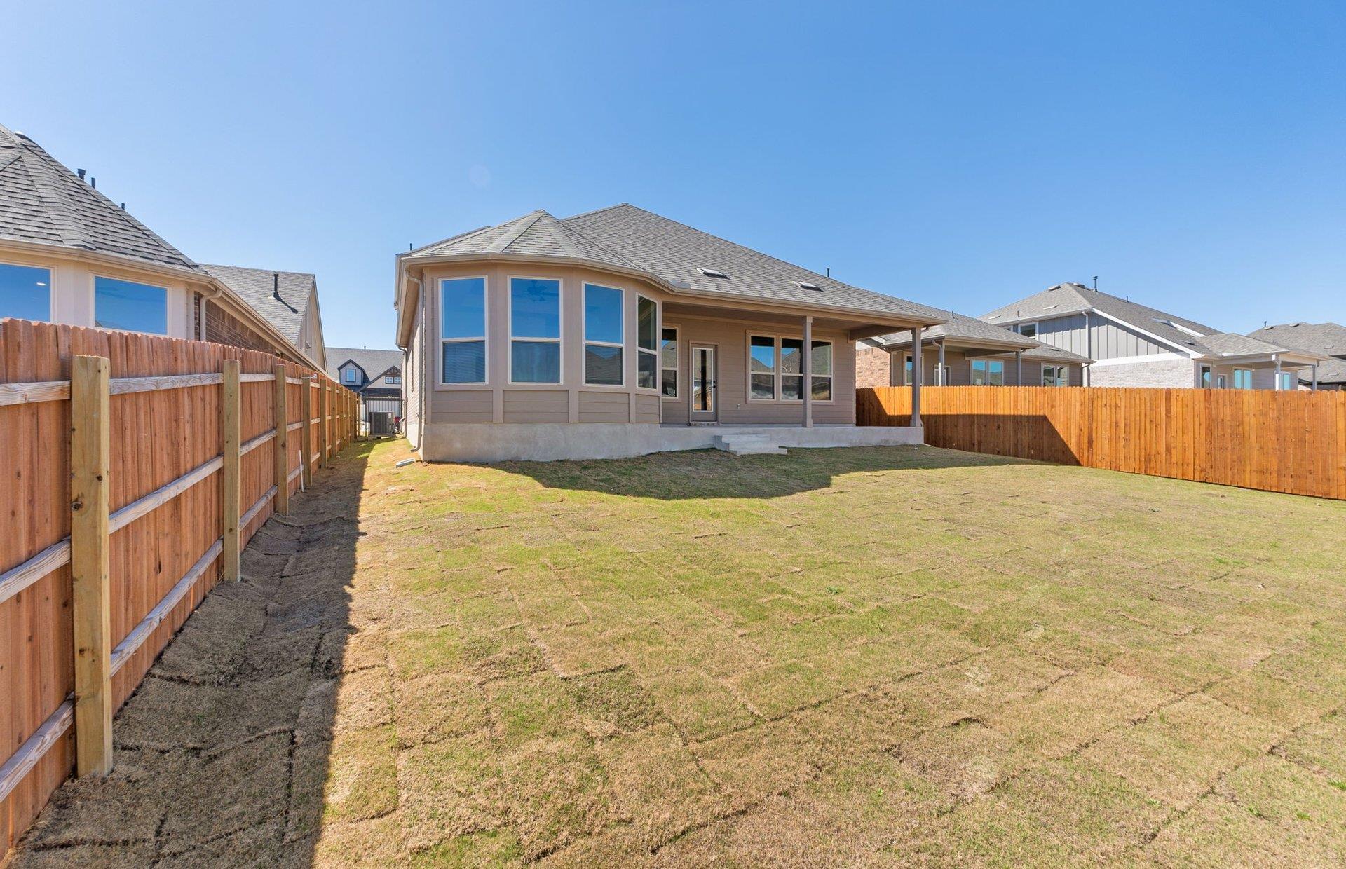 129 Bell Chime Dr, Liberty Hill, TX 78642