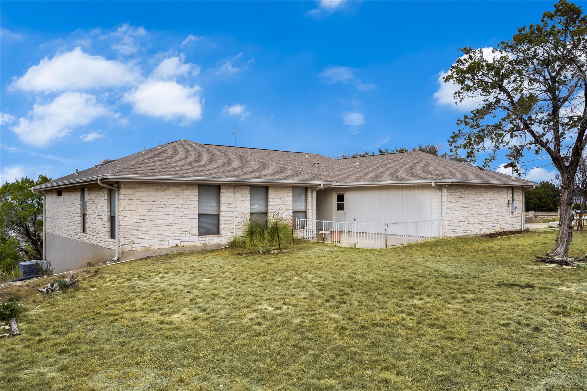 21407 High Dr, Lago Vista, TX 78645