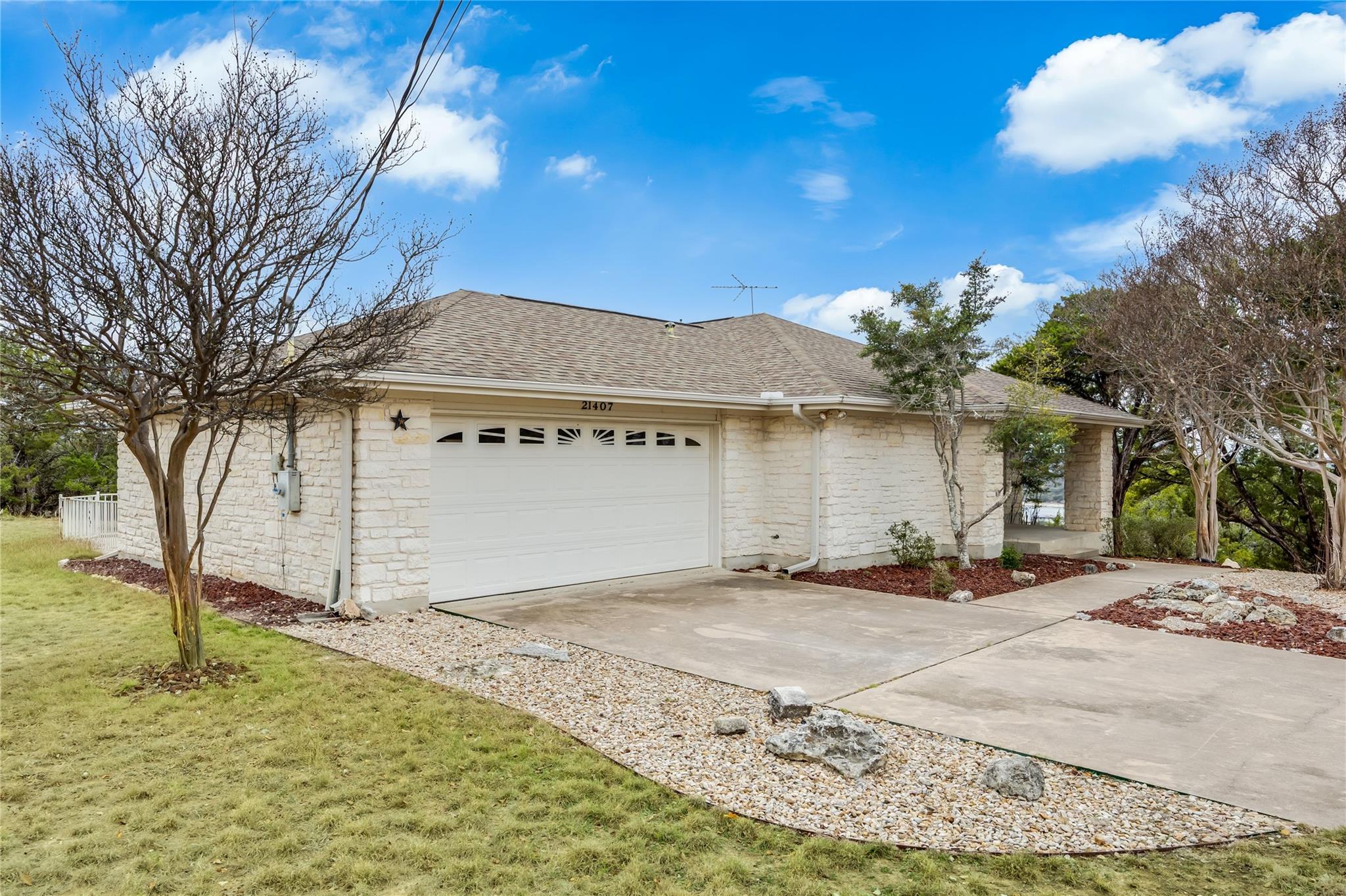 21407 High Dr, Lago Vista, TX 78645