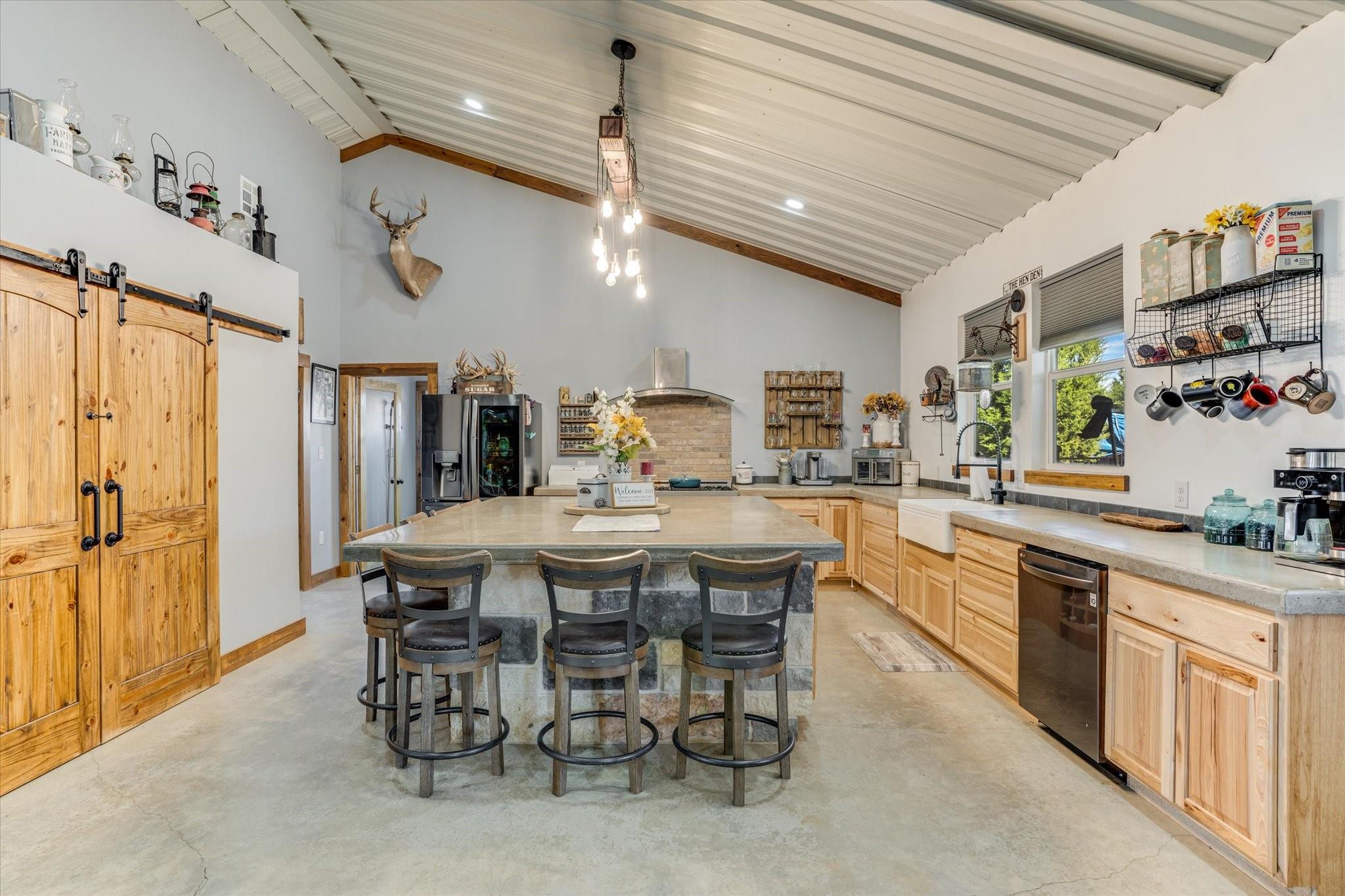 5450 County Road 202, Lampasas, TX 76550