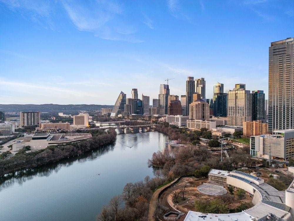 48 East Ave # 2610, Austin, TX 78701