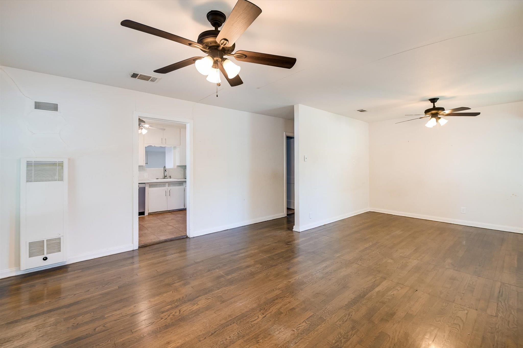 212 W 55th St, Austin, TX 78751