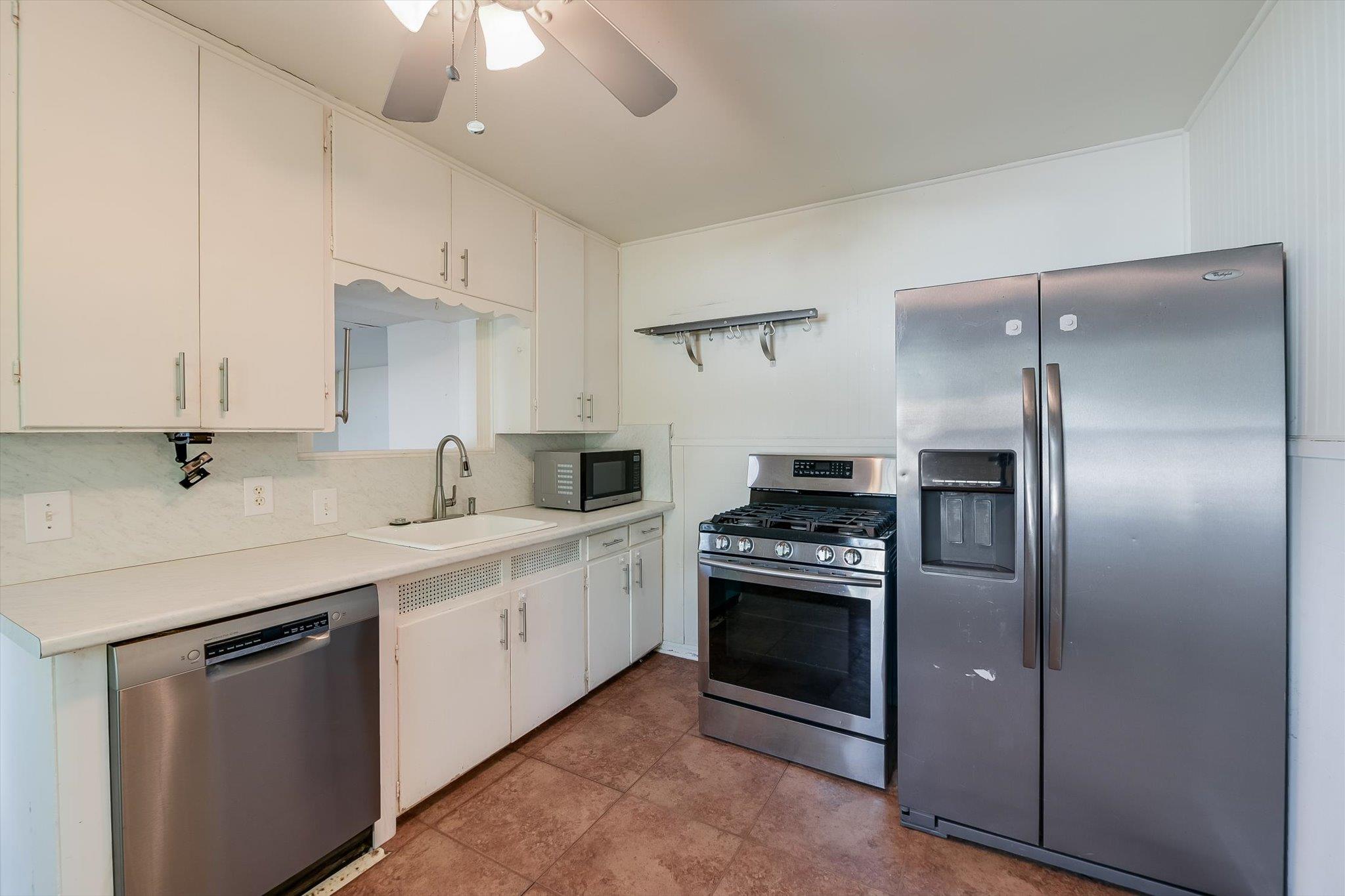 212 W 55th St, Austin, TX 78751