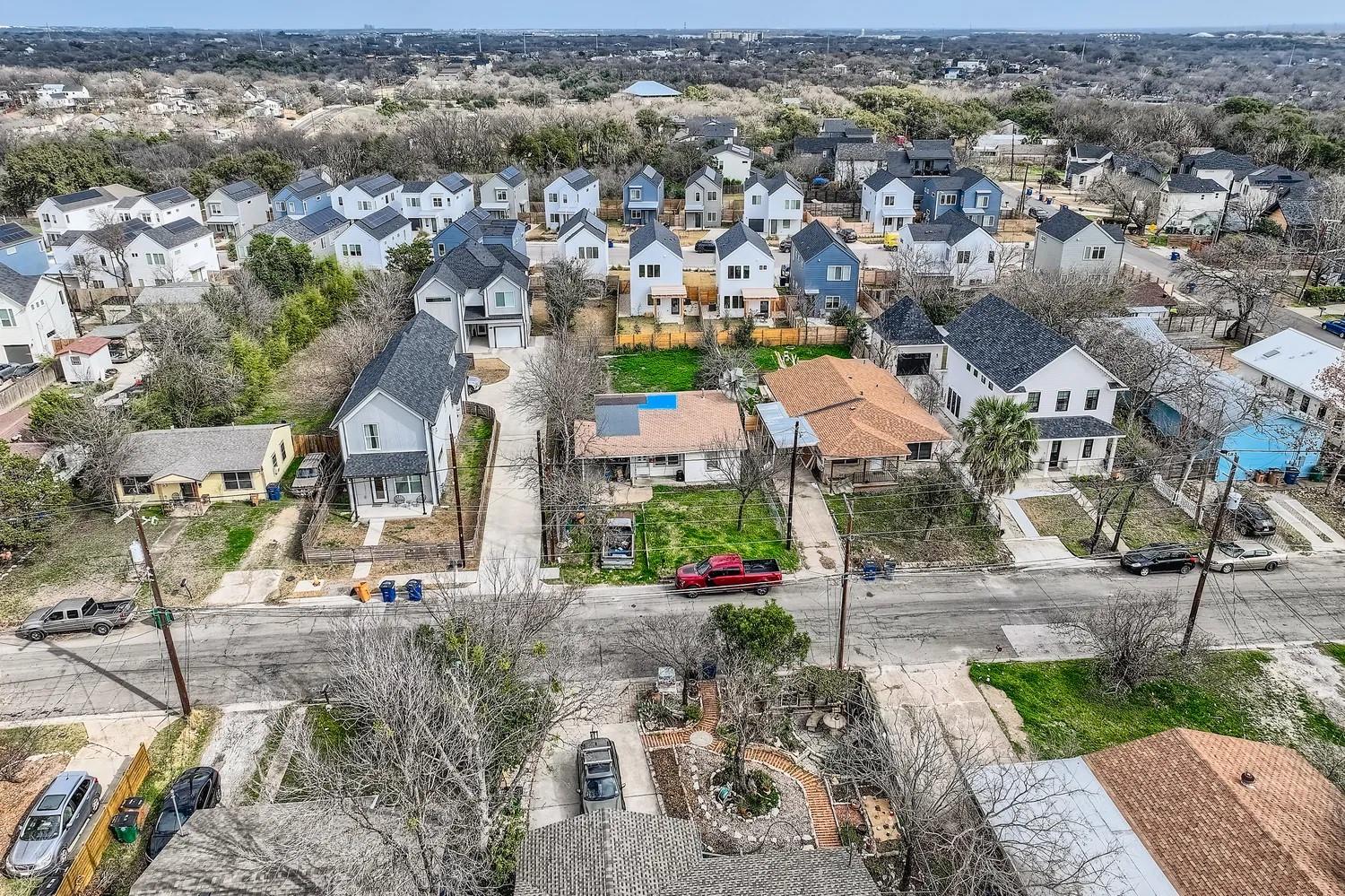 1189 Greenwood Ave, Austin, TX 78721