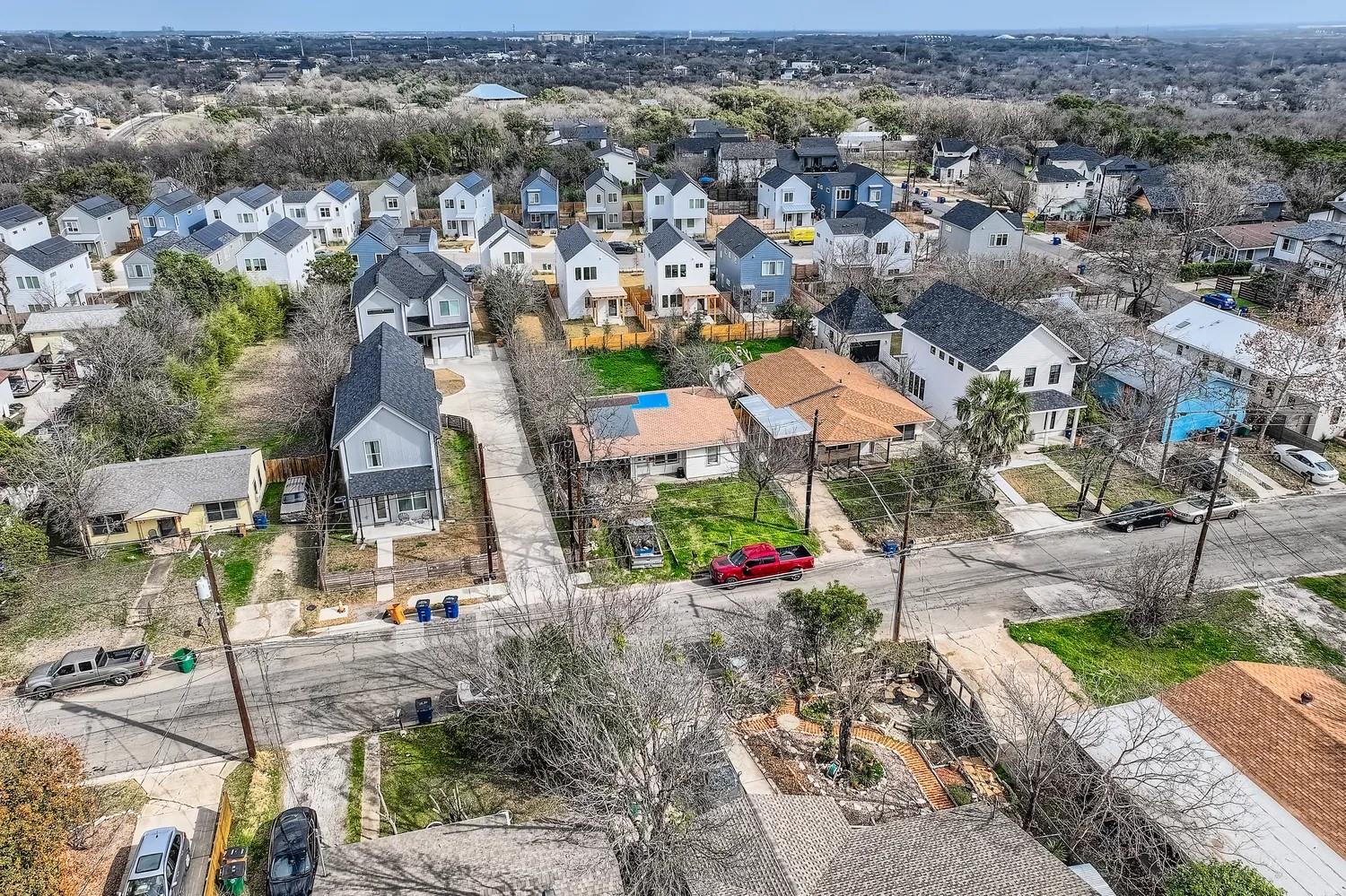 1189 Greenwood Ave, Austin, TX 78721