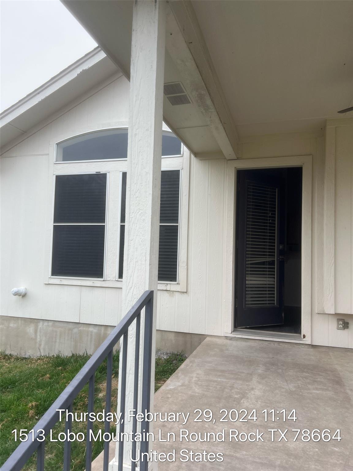 1513 Lobo Mountain Ln, Round Rock, TX 78664