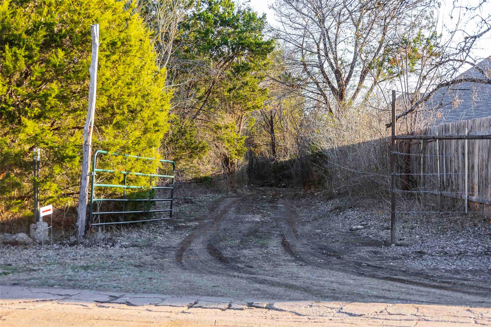 13017 Bob Johnson Ln # C, Manchaca, TX 78652