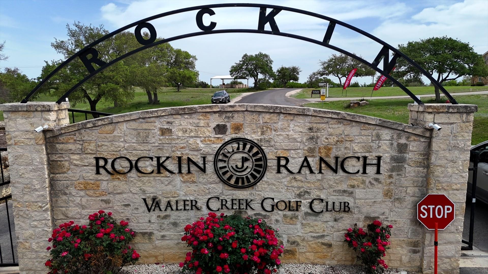 119 Riley Wood, Blanco, TX 78606