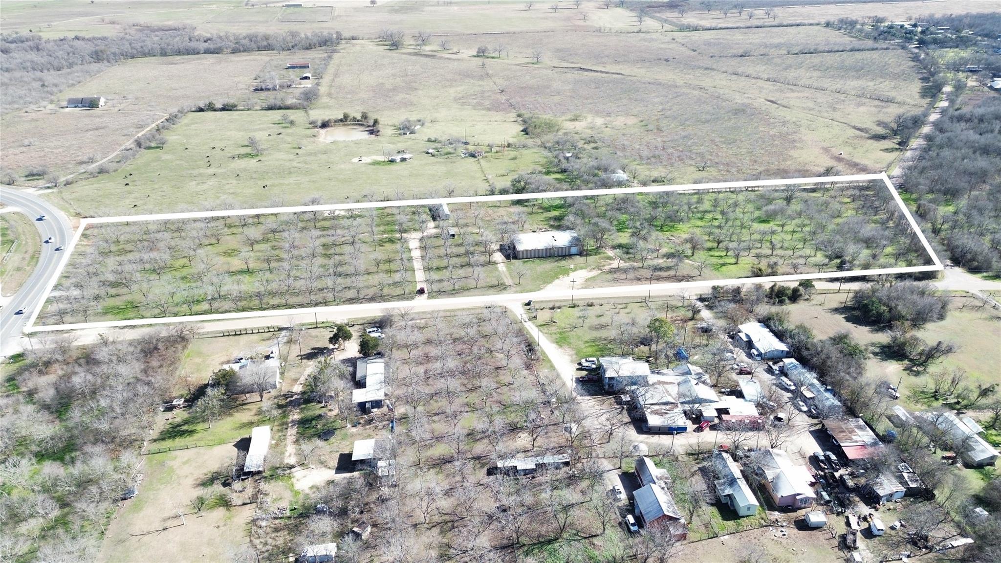 123 LAZY RIVER Ln, Elgin, TX 78621
