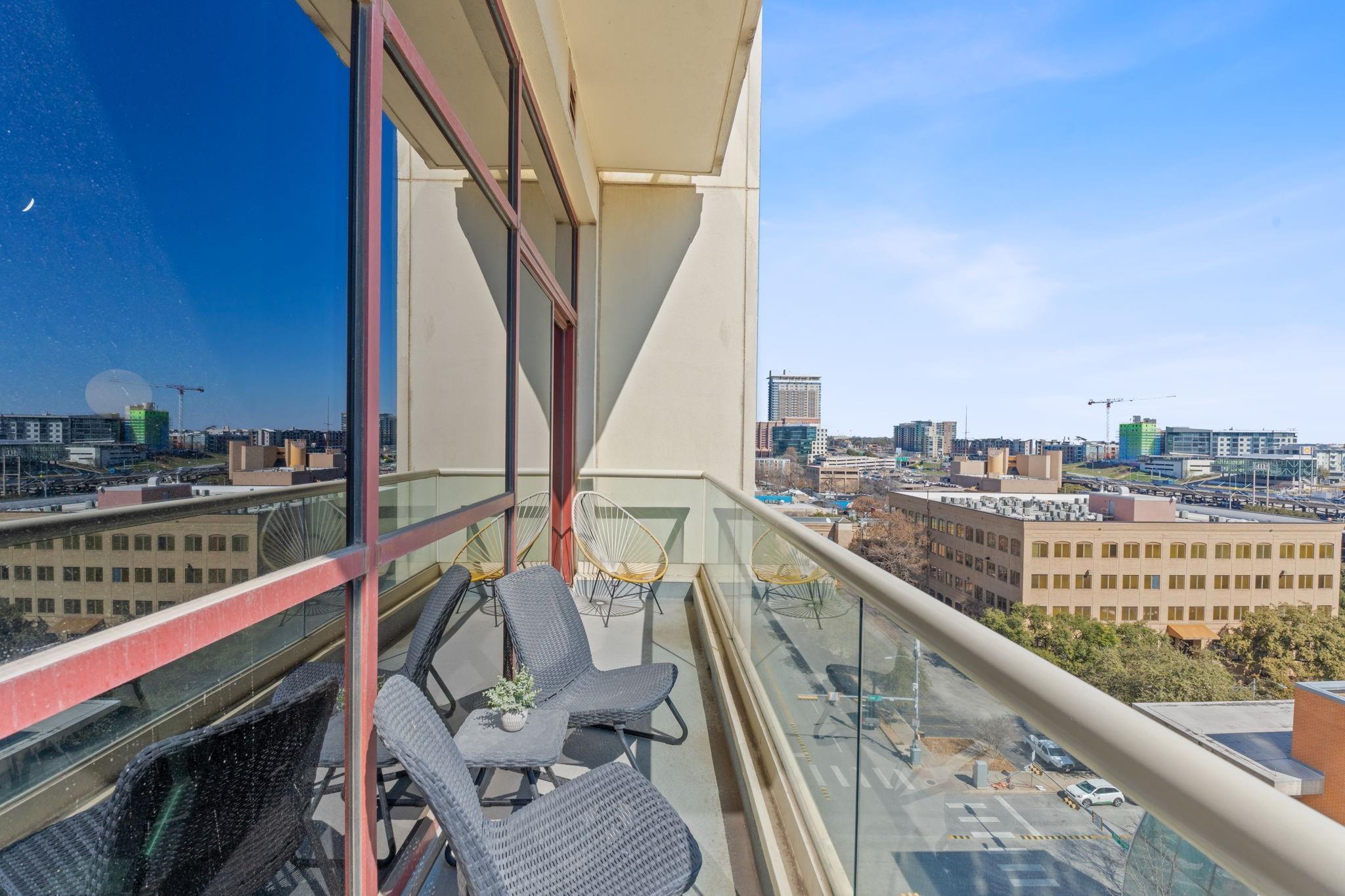 555 E 5th St # 817, Austin, TX 78701