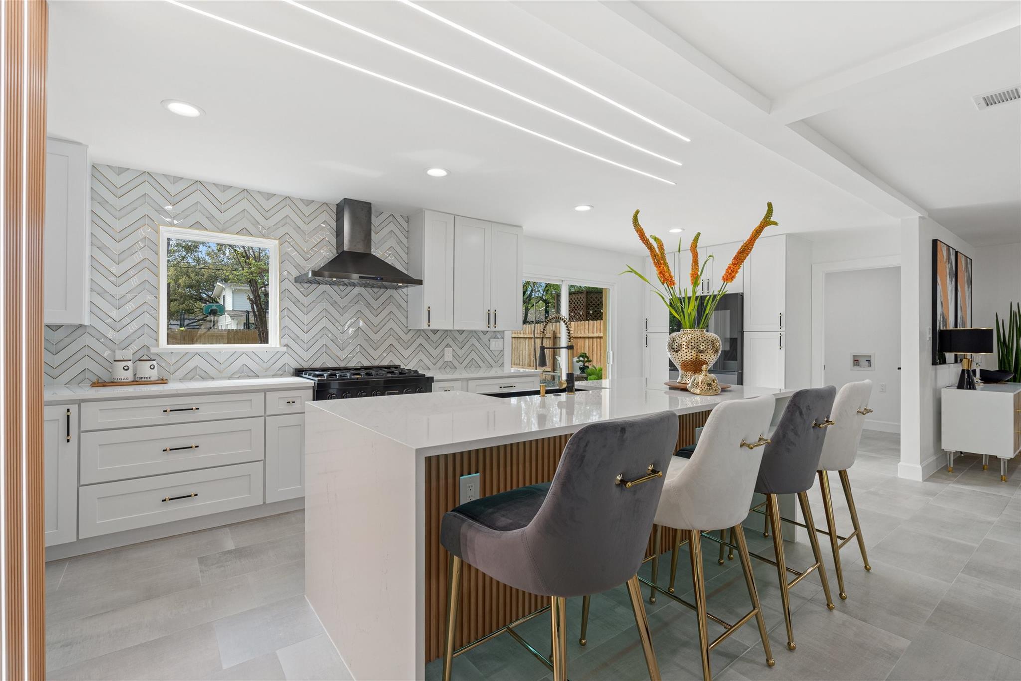 6604 Lexington Rd, Austin, TX 78757