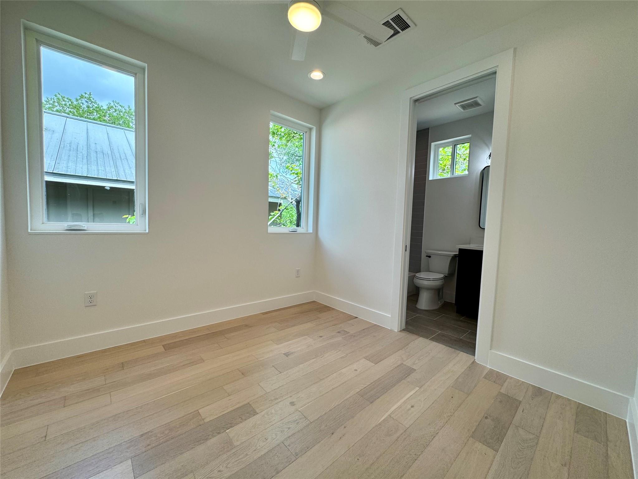 1708 Canterbury St # 2, Austin, TX 78702
