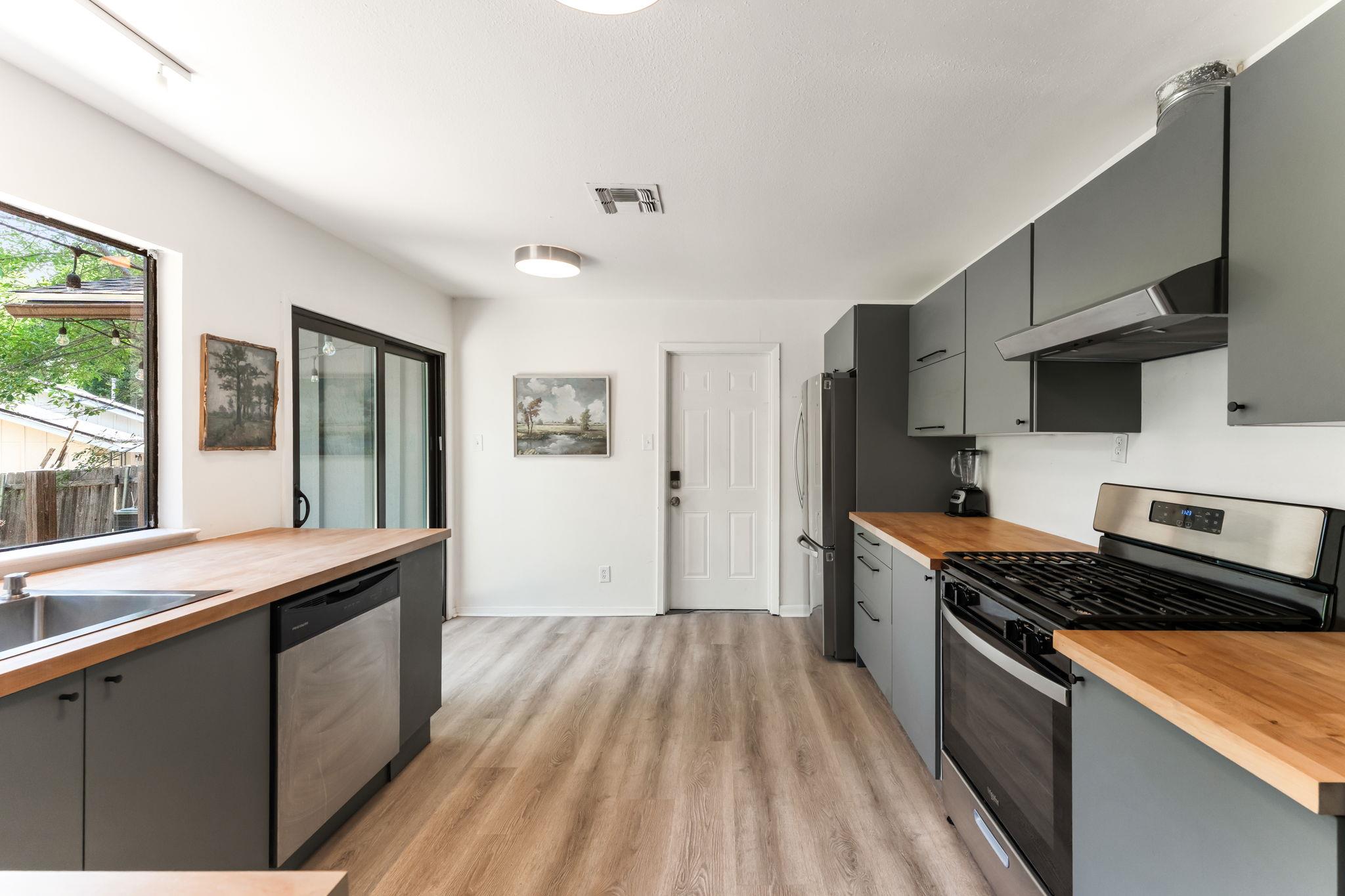 4903 Big Trail Cir, Austin, TX 78759