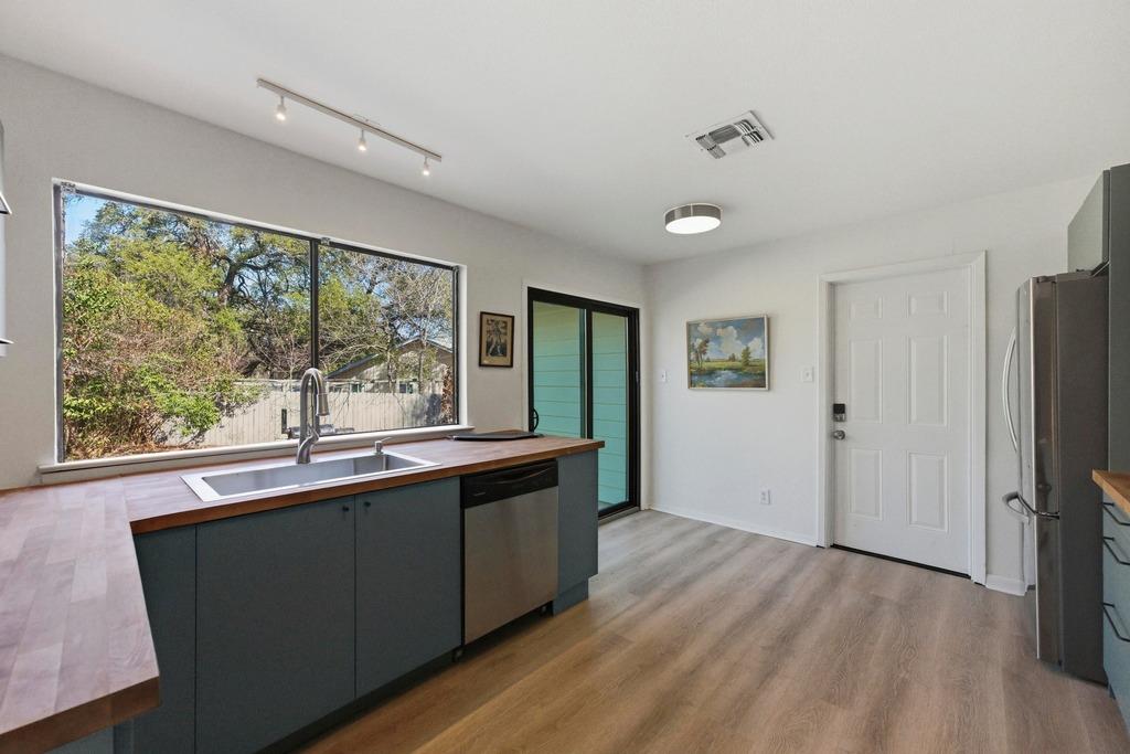 4903 Big Trail Cir, Austin, TX 78759