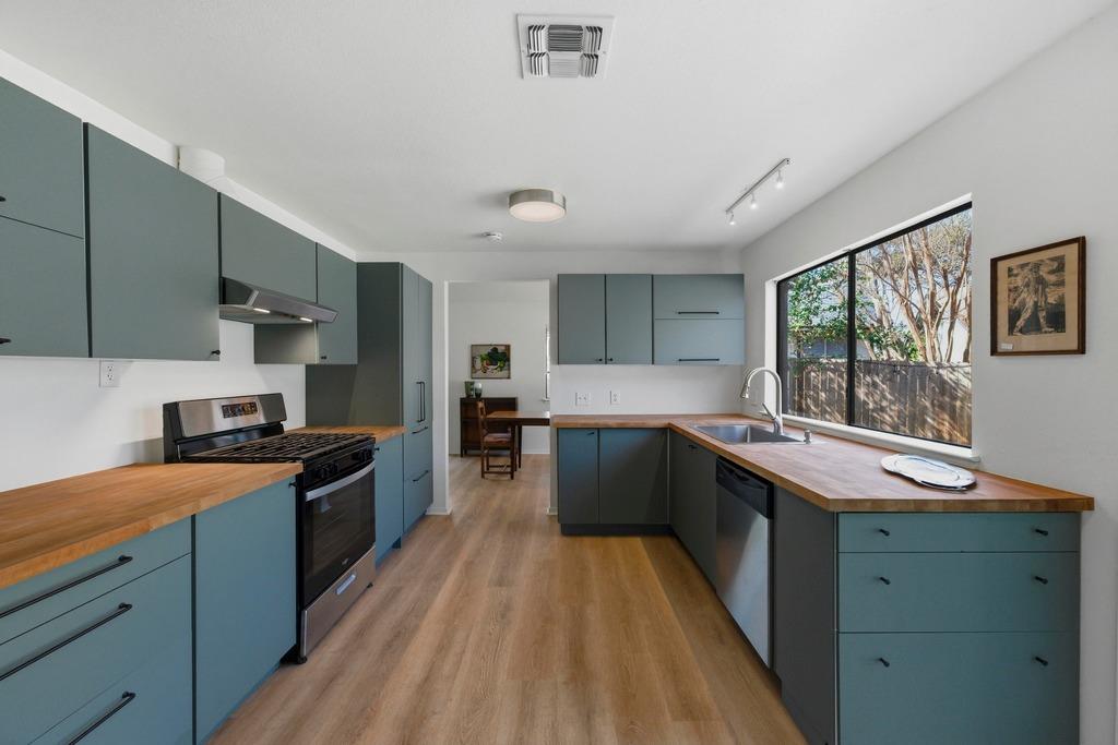 4903 Big Trail Cir, Austin, TX 78759