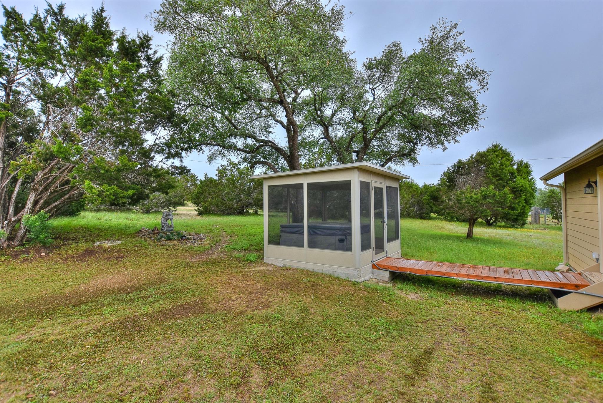 22313 Honeycomb Ln, Leander, TX 78641