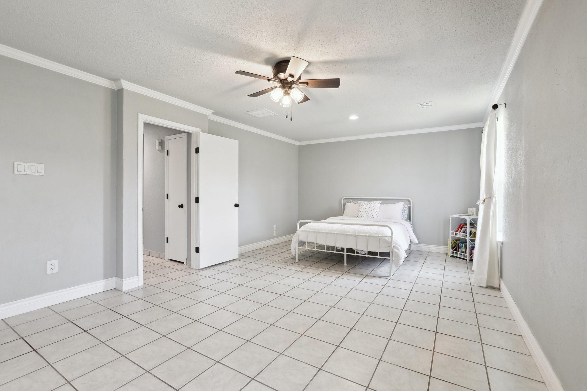 596 Nink Rd, Smithville, TX 78957