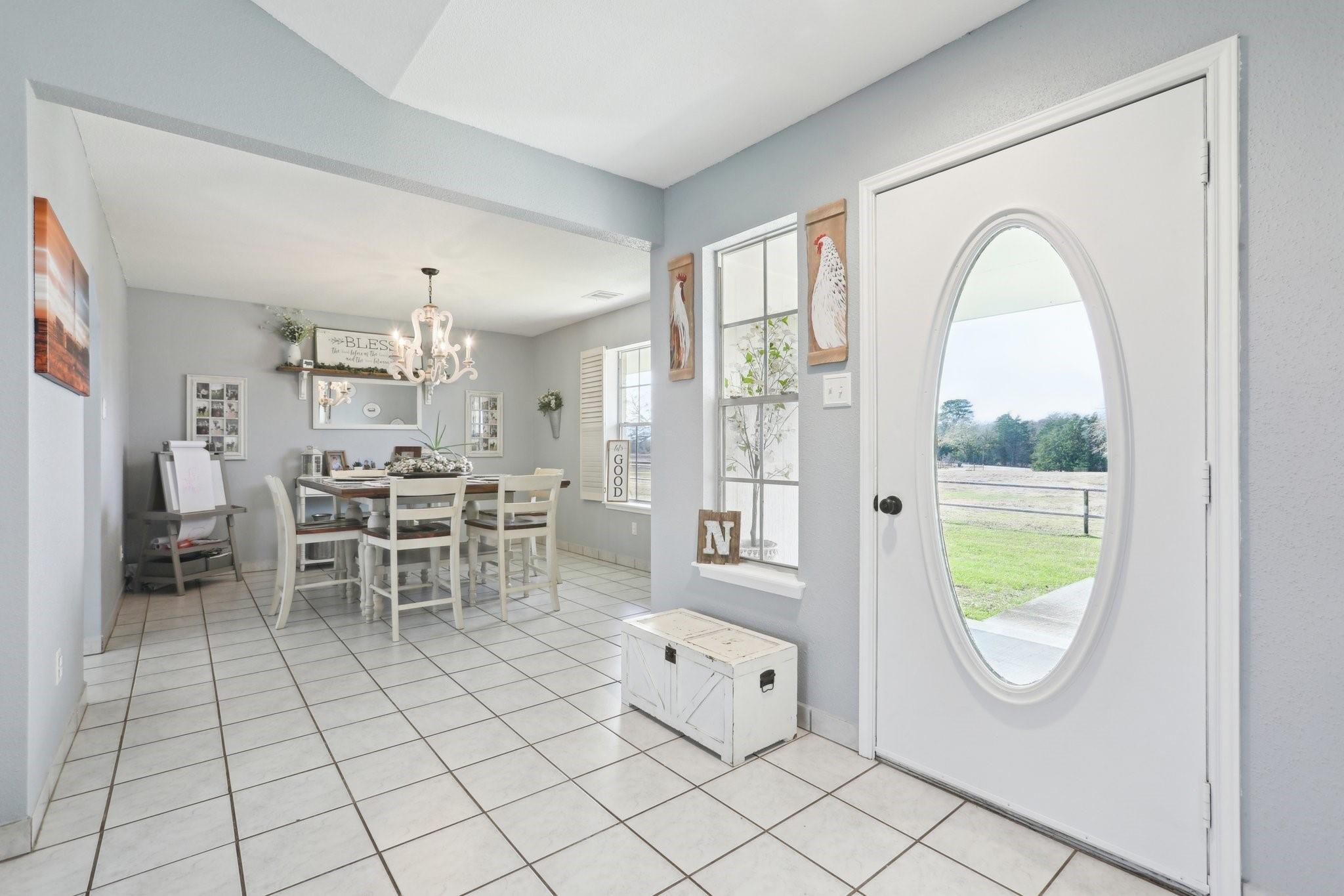 596 Nink Rd, Smithville, TX 78957