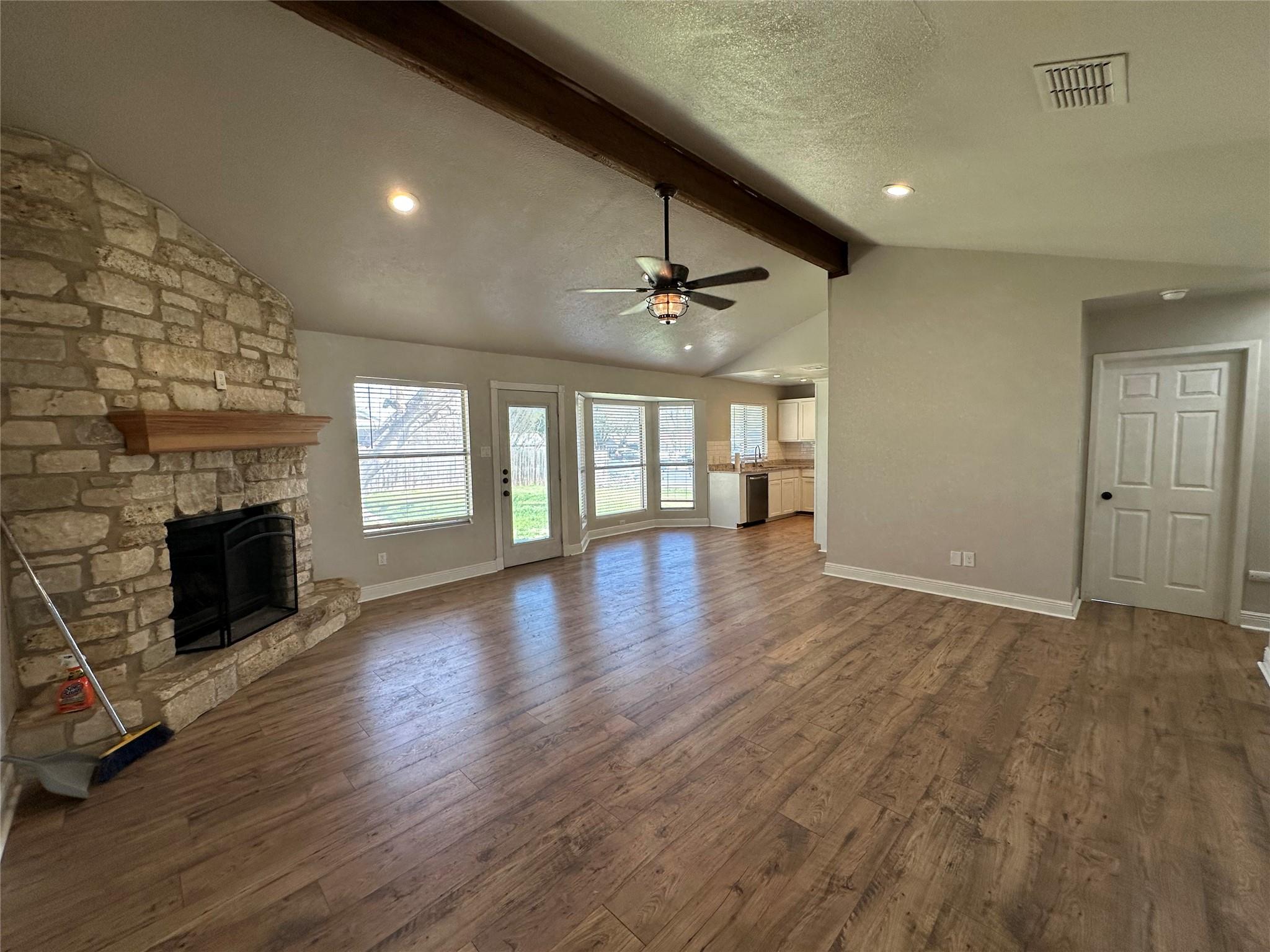 4614 Silverstone Dr, Austin, TX 78744