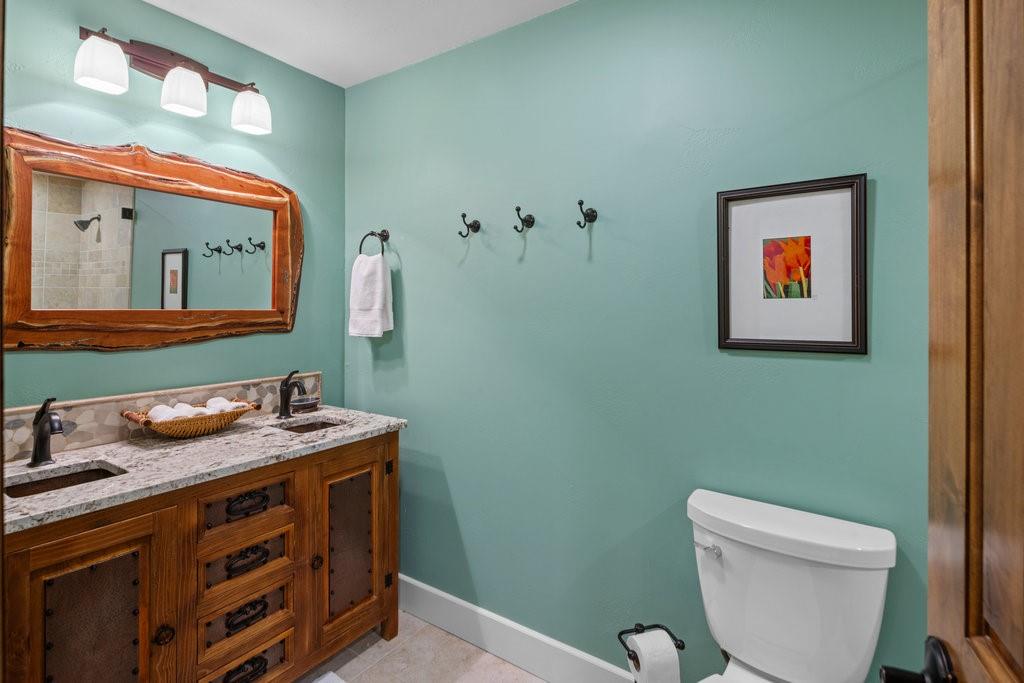 1450 Los Escondidos St, Marble Falls, TX 78654