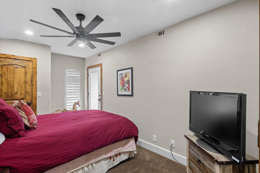 1450 Los Escondidos St, Marble Falls, TX 78654