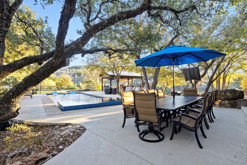 1450 Los Escondidos St, Marble Falls, TX 78654